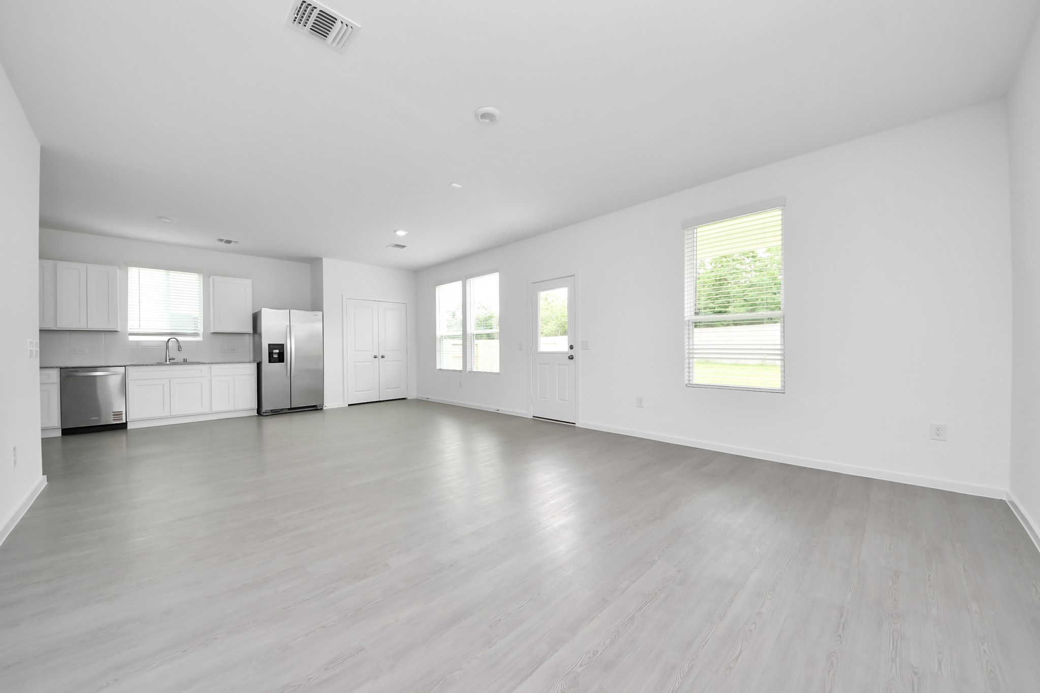 6922 Bens Landing Property Photo 7