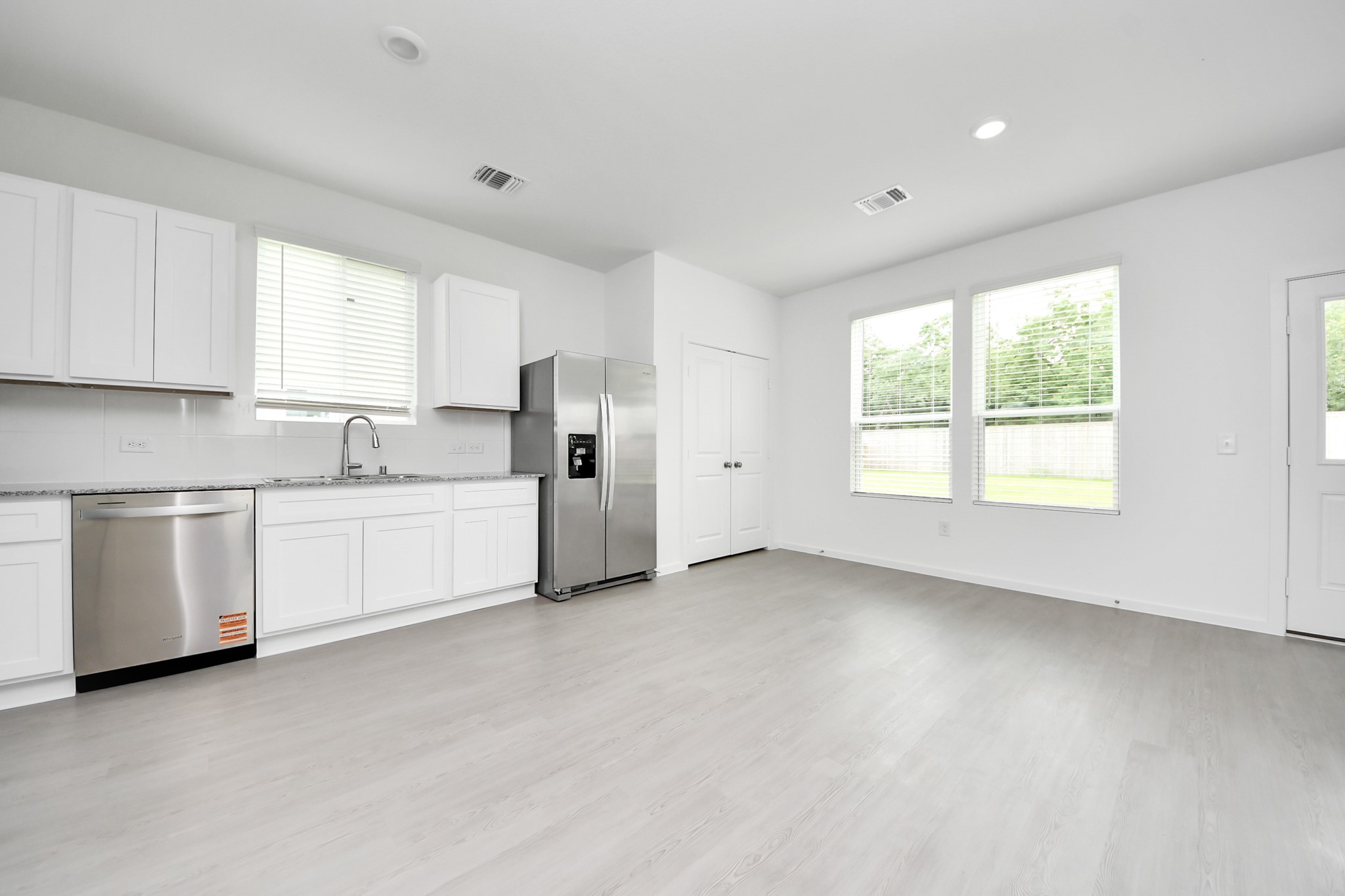 6922 Bens Landing Property Photo 8