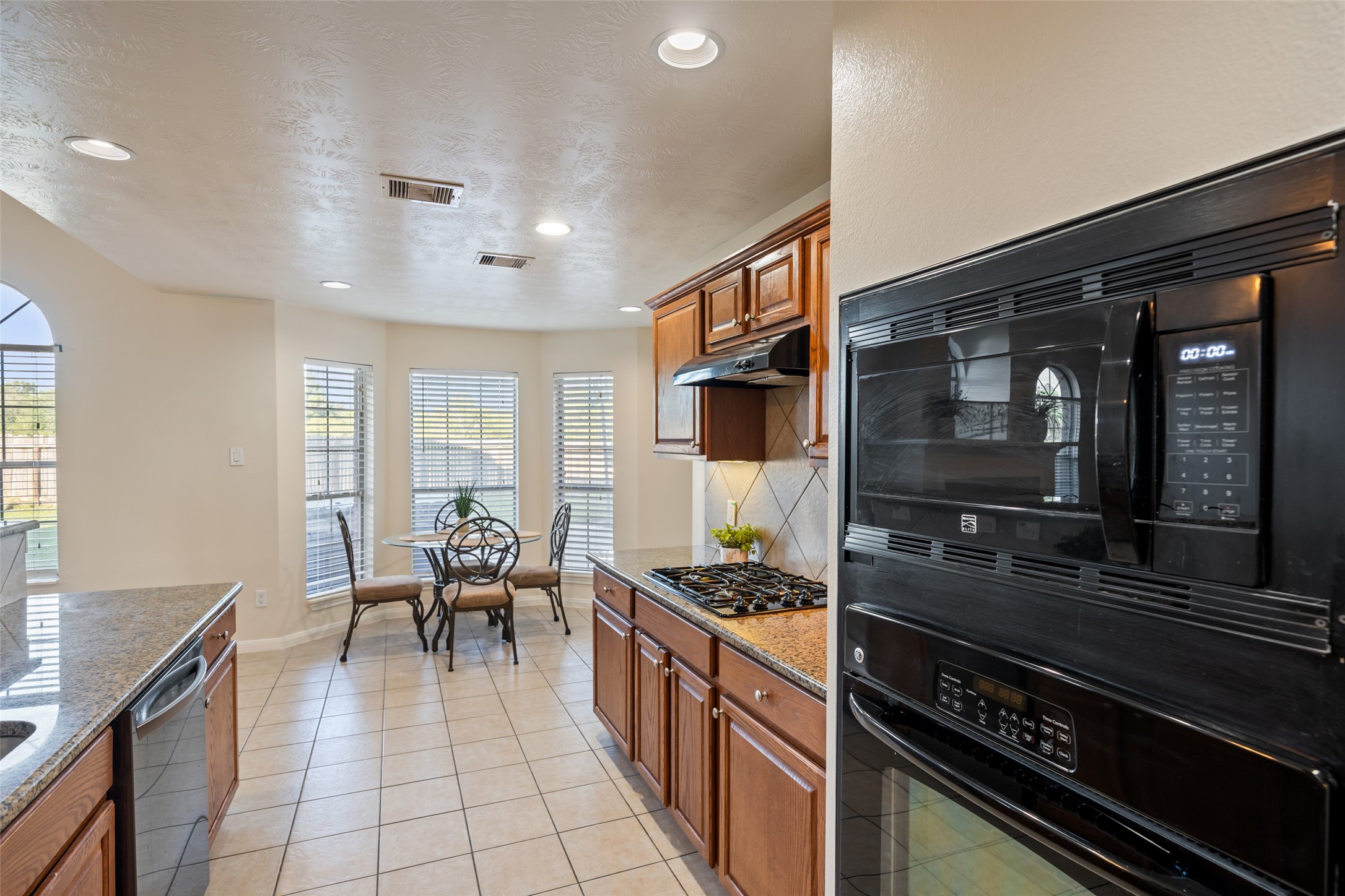 3223 Longhorn Circle Property Photo 8