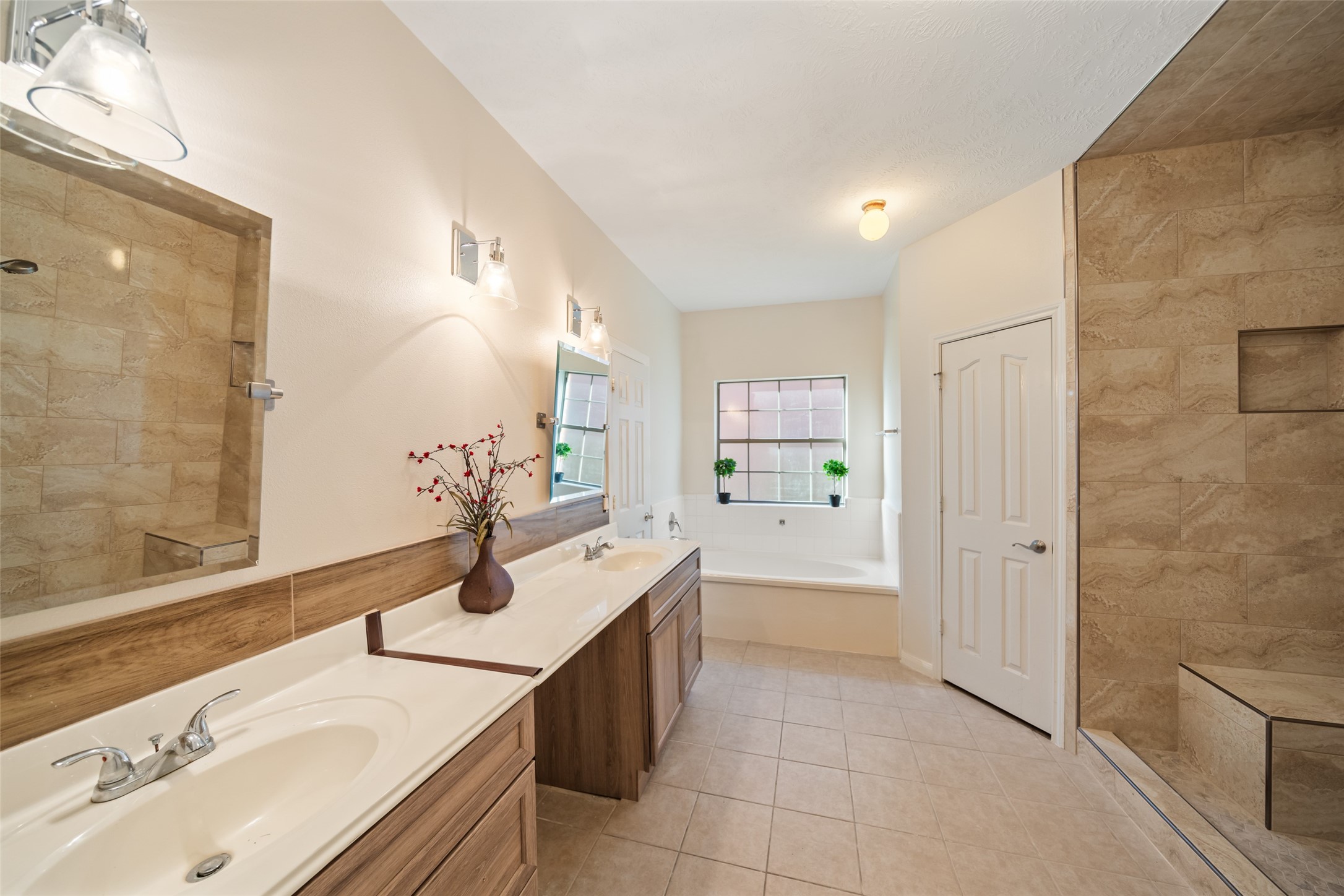 3223 Longhorn Circle Property Photo 15