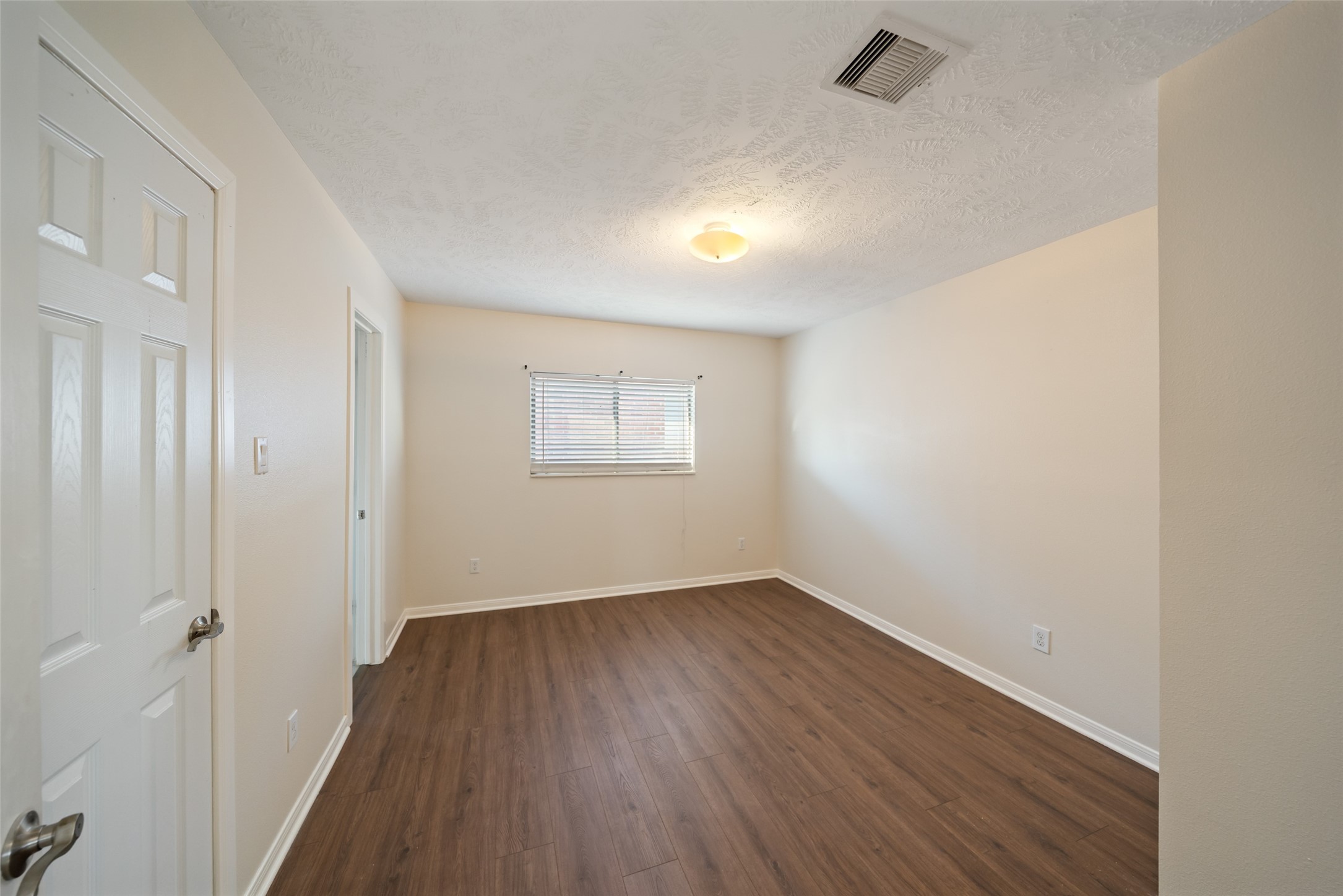 3223 Longhorn Circle Property Photo 22