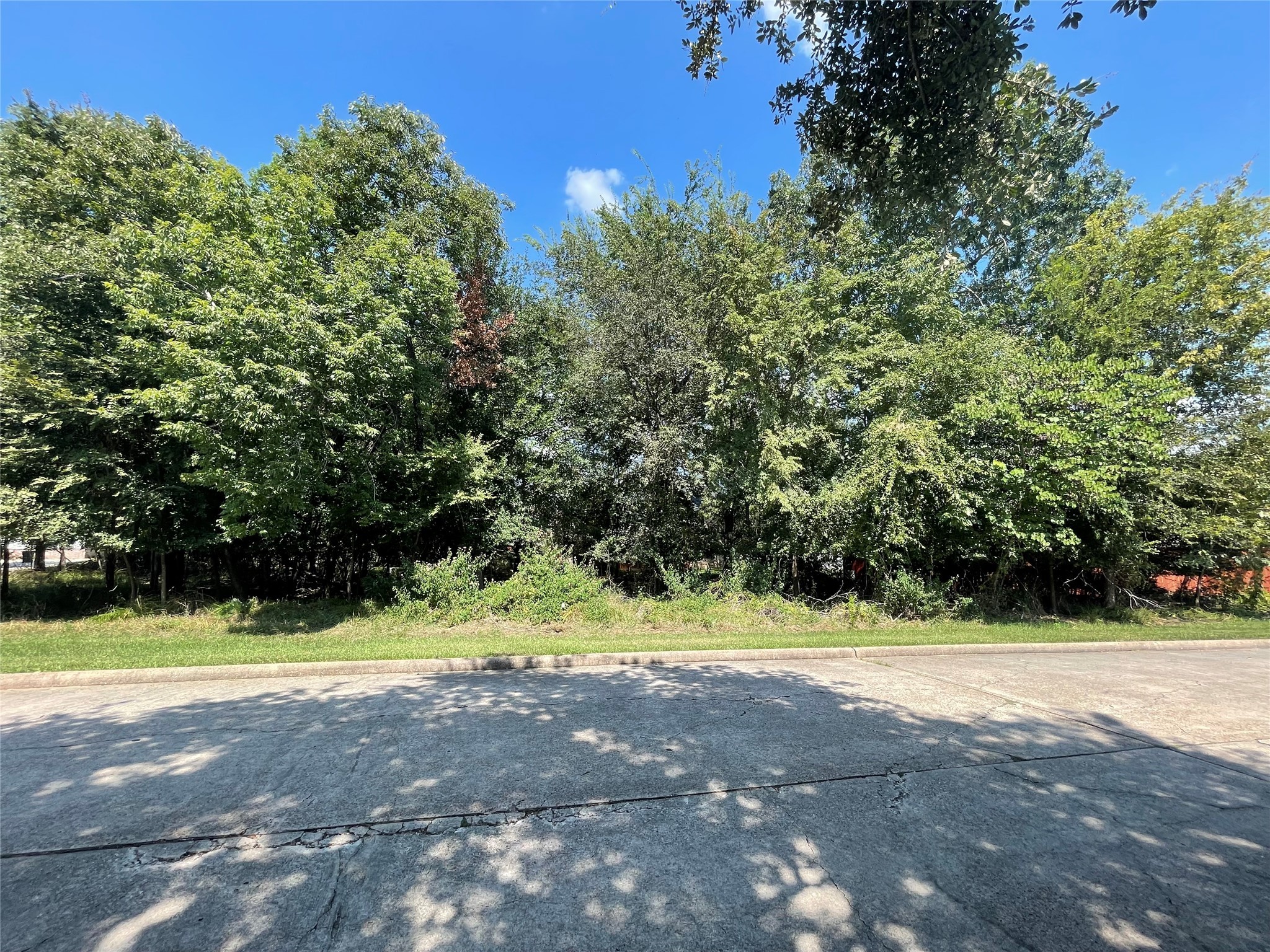 11717 Marina View Drive Property Photo 2