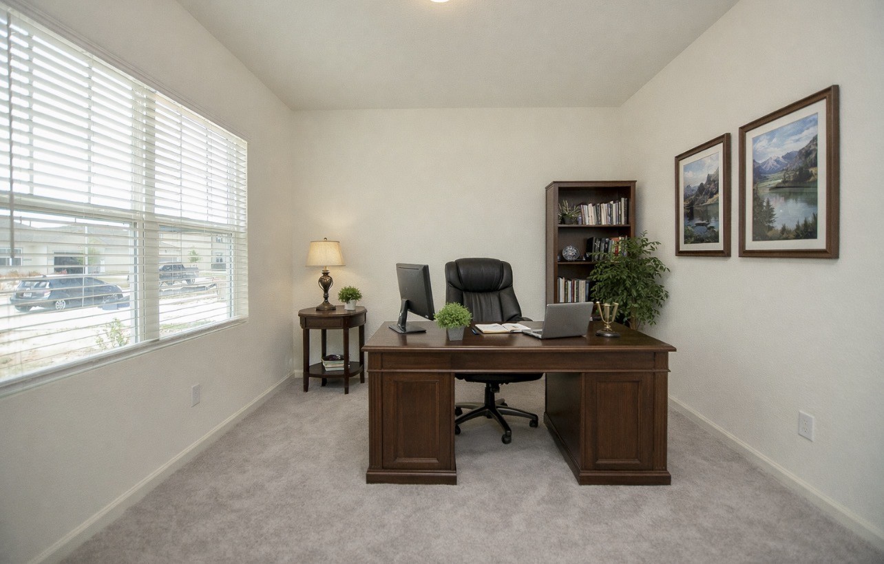 1025 Long Bay Ct Property Photo 3