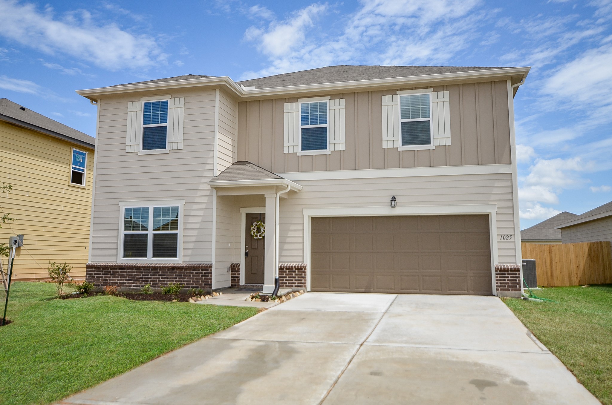 1025 Long Bay Ct Property Photo 6