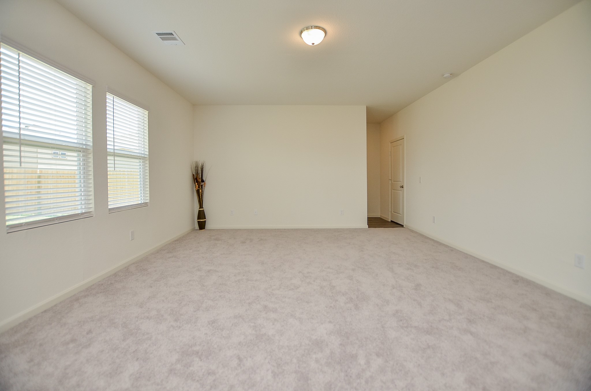 1025 Long Bay Ct Property Photo 17