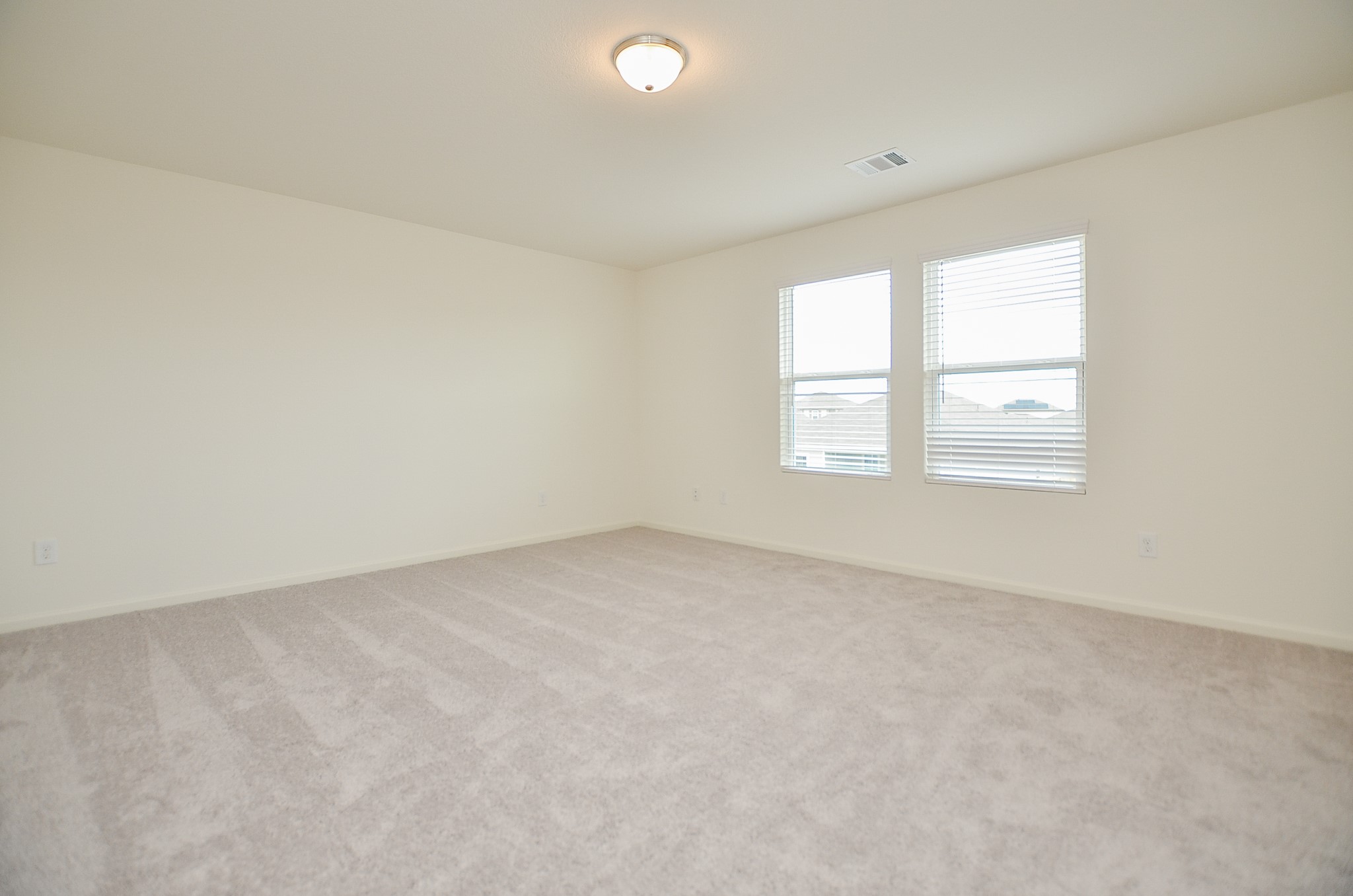 1025 Long Bay Ct Property Photo 32