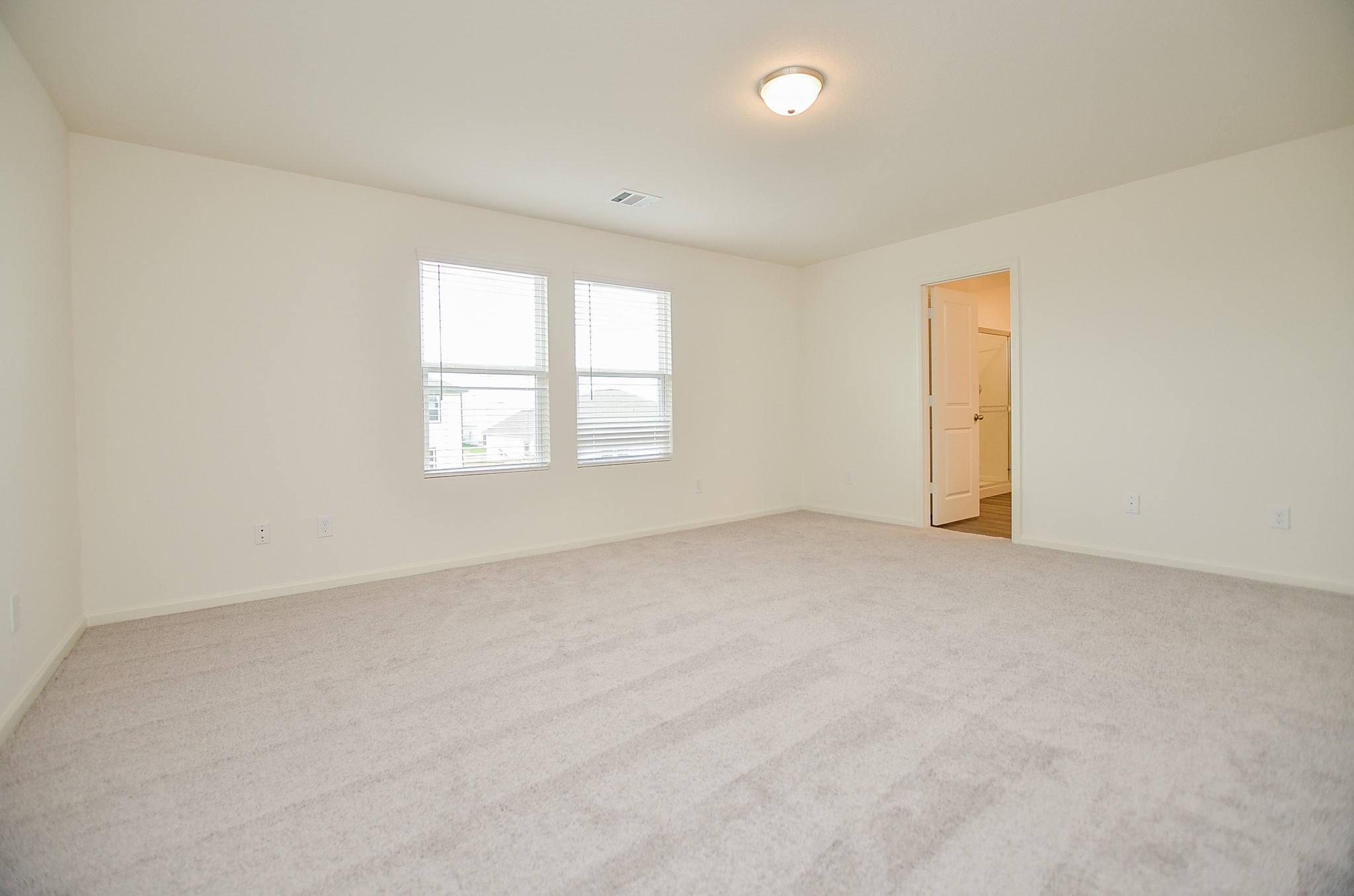 1025 Long Bay Ct Property Photo 33