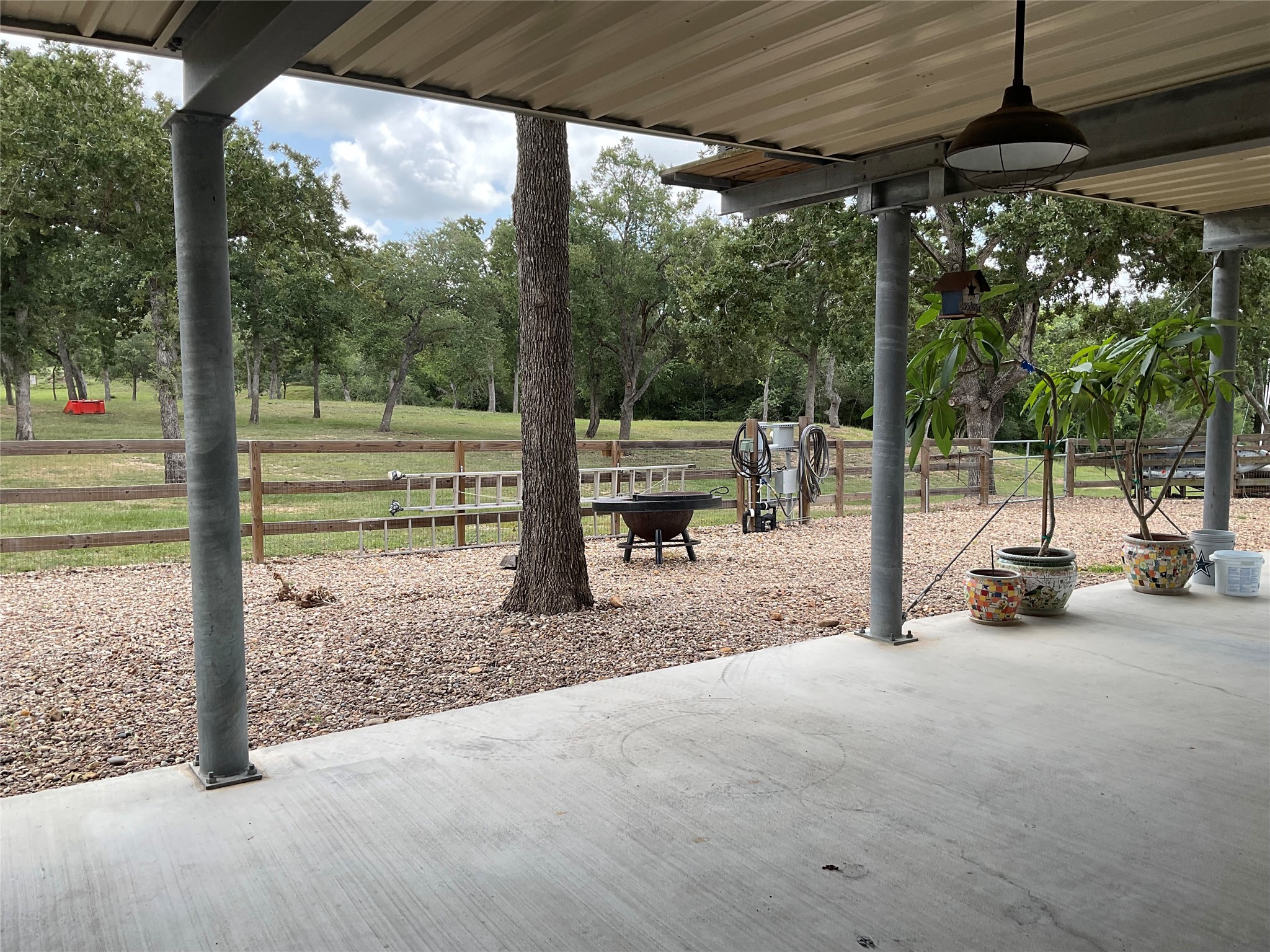 17377 Highway 87 N Property Photo 25