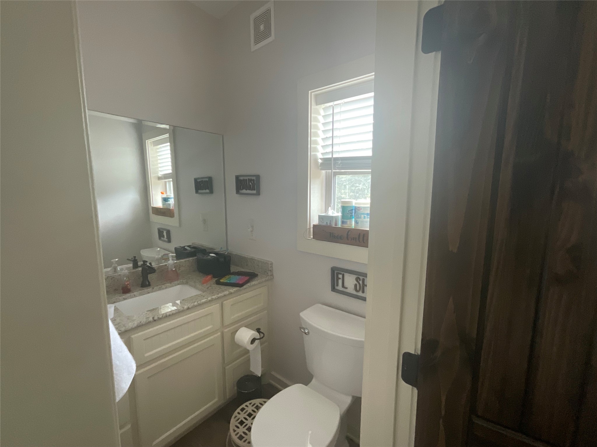 17377 Highway 87 N Property Photo 33