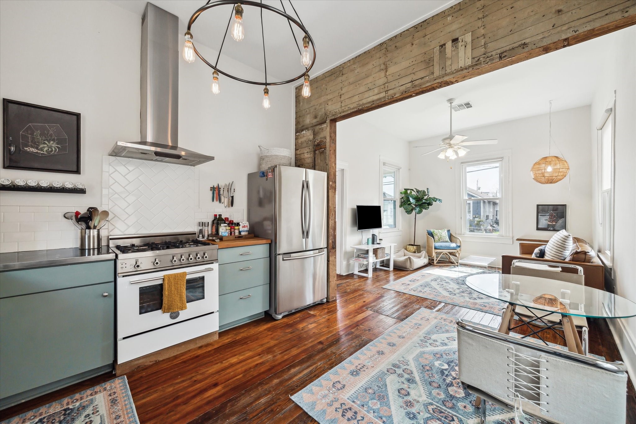 411 Marie Street Property Photo 8