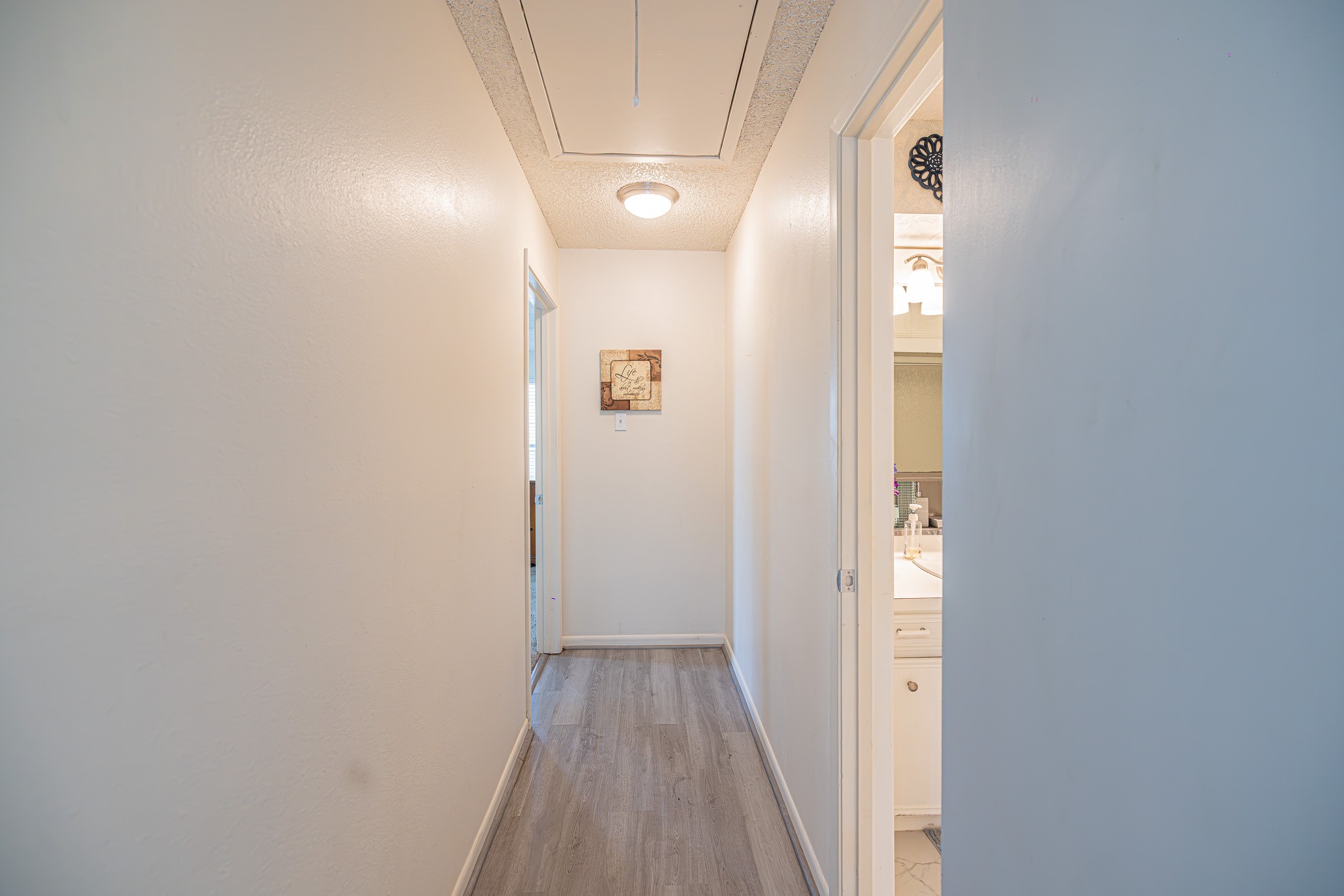 321 Ling Street Property Photo 32