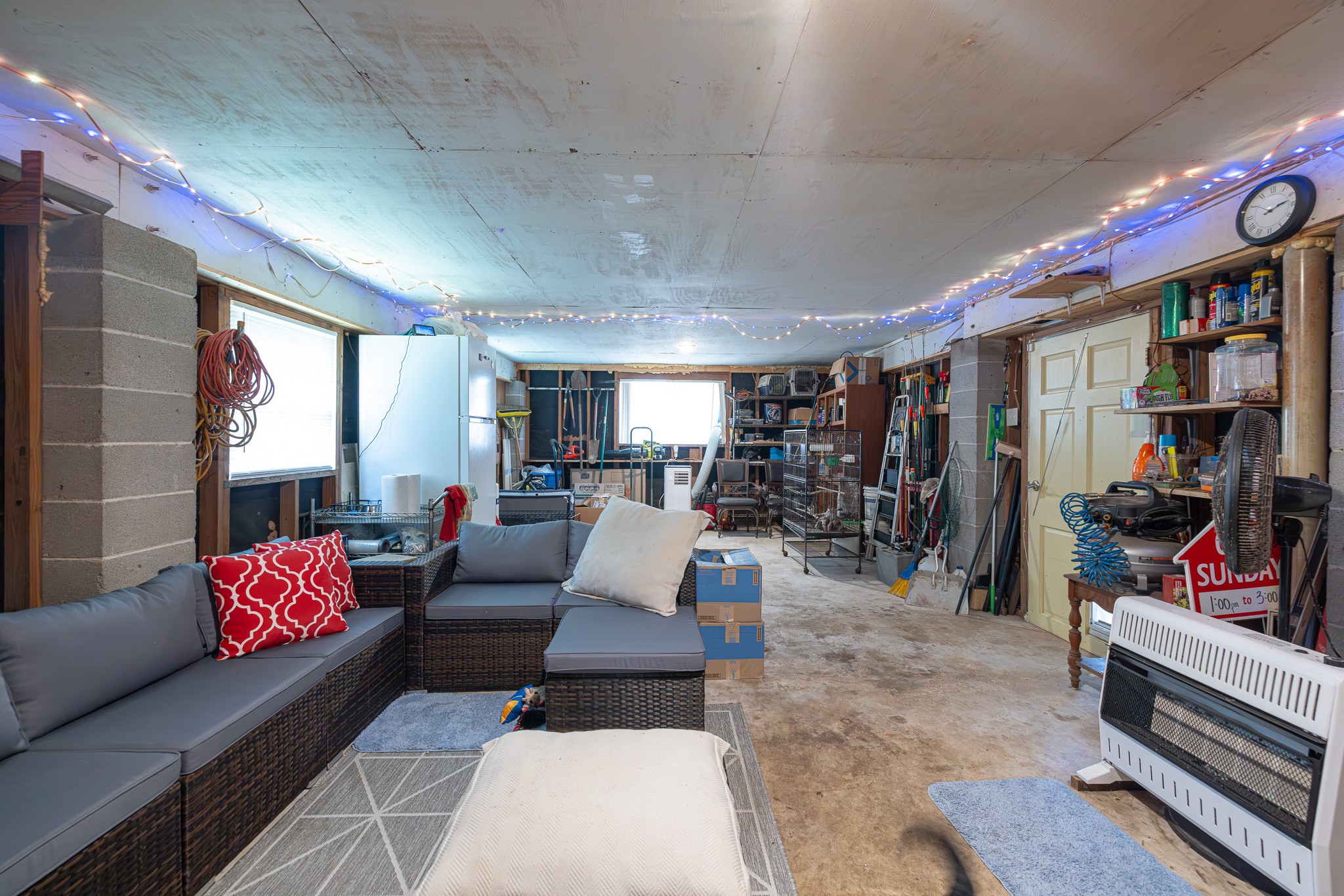 321 Ling Street Property Photo 33