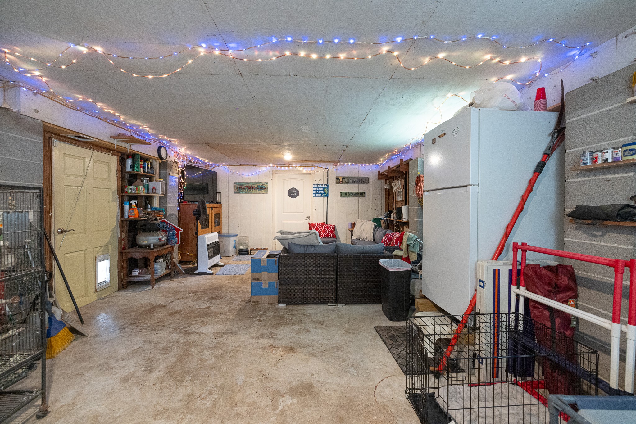 321 Ling Street Property Photo 34