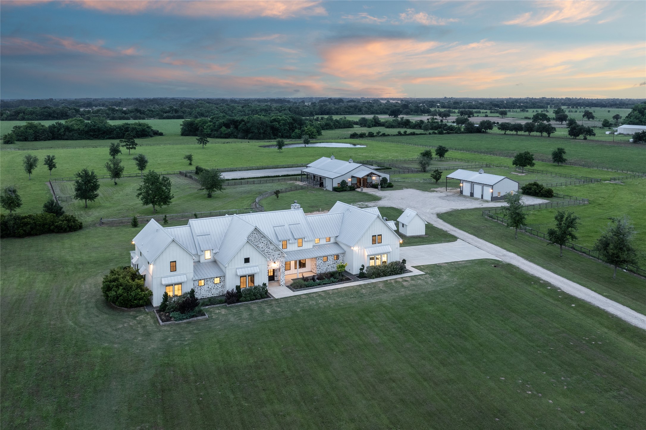 24118 Margerstadt Road Property Photo 1