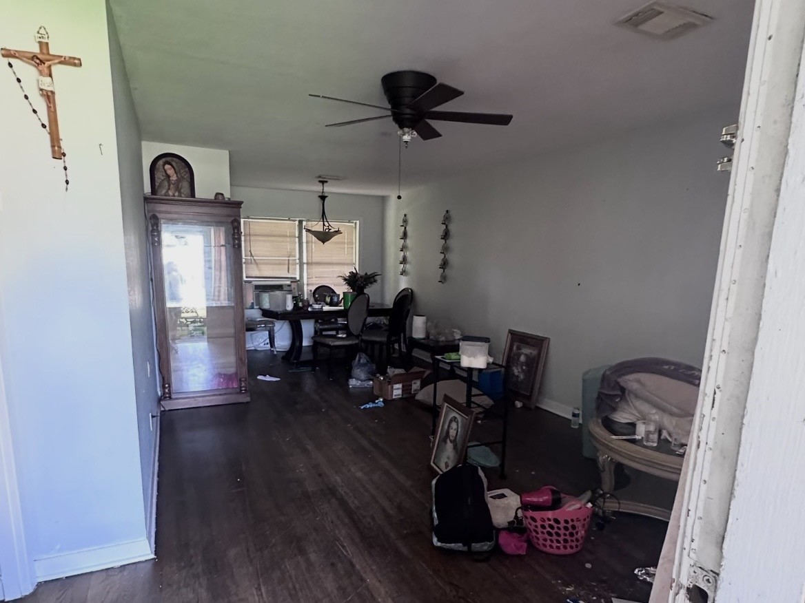 3216 Chestershire Drive Property Photo 3