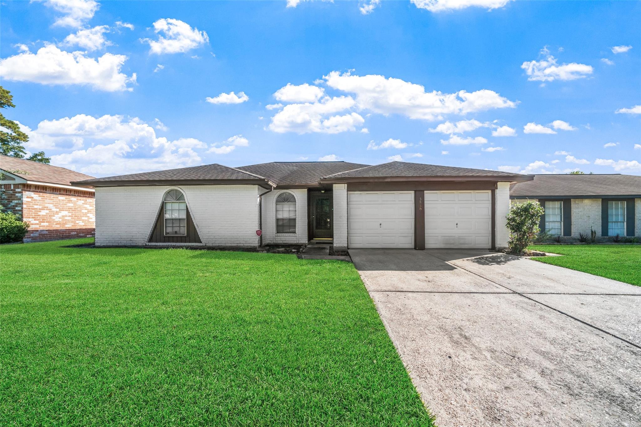 5850 Fallengate Drive, Spring Tx 77373 Property Photo 3