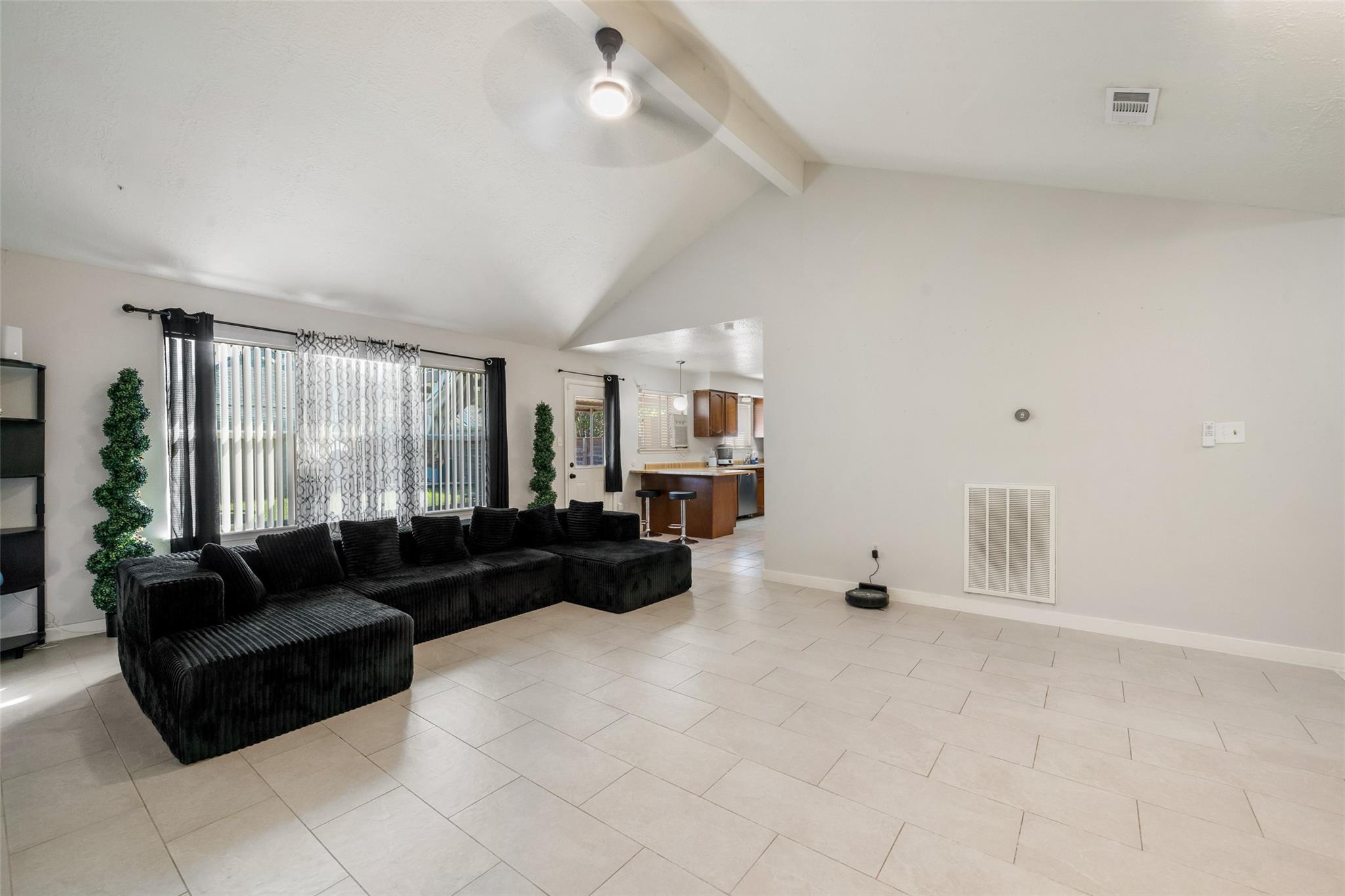 5850 Fallengate Drive, Spring Tx 77373 Property Photo 4