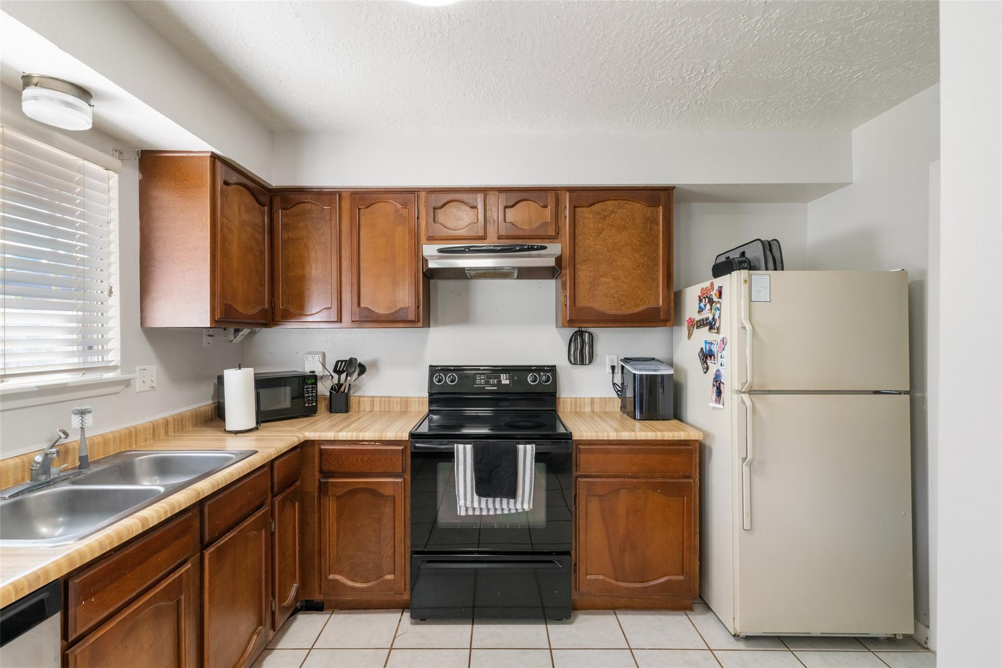 5850 Fallengate Drive, Spring Tx 77373 Property Photo 12