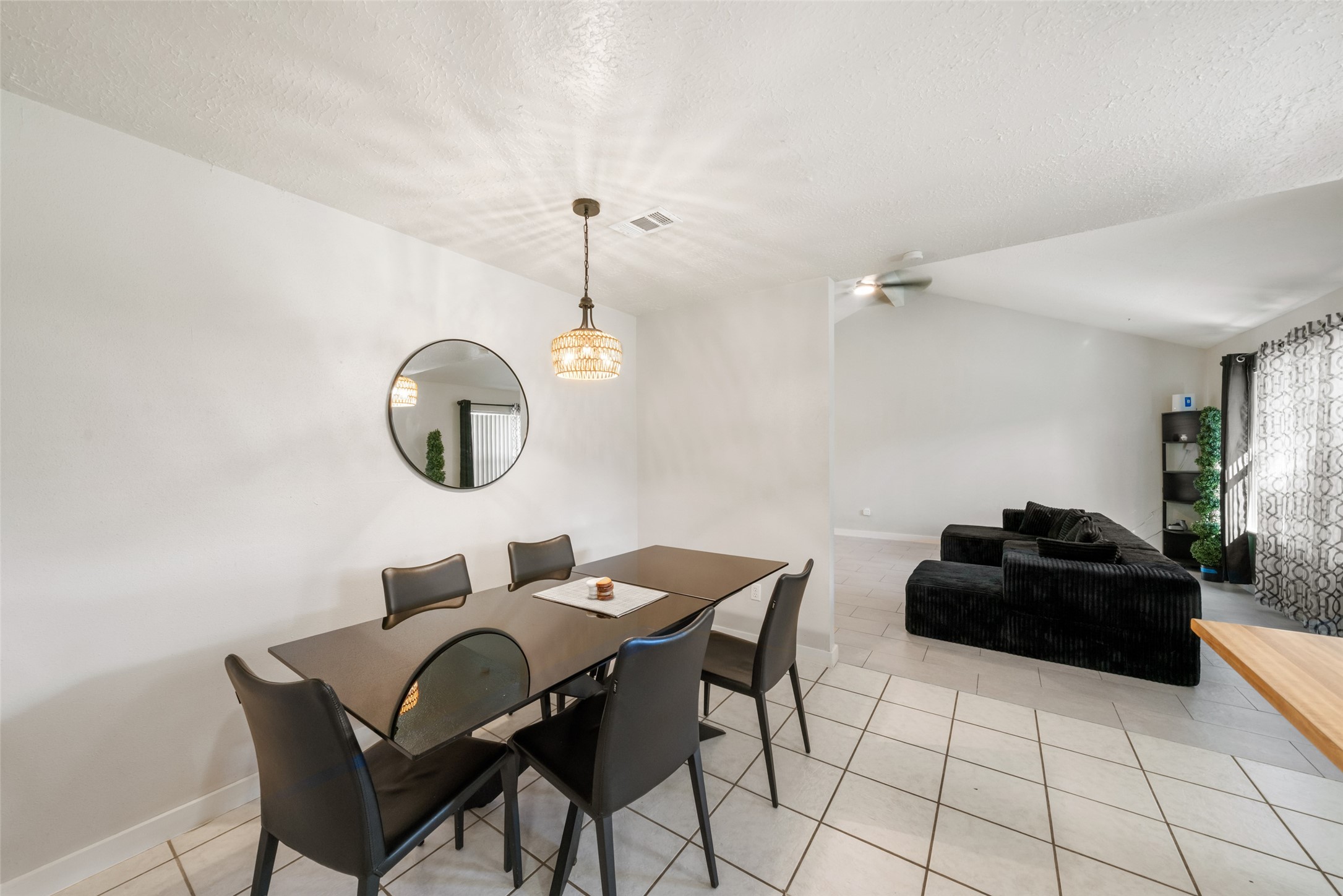 5850 Fallengate Drive Property Photo 14