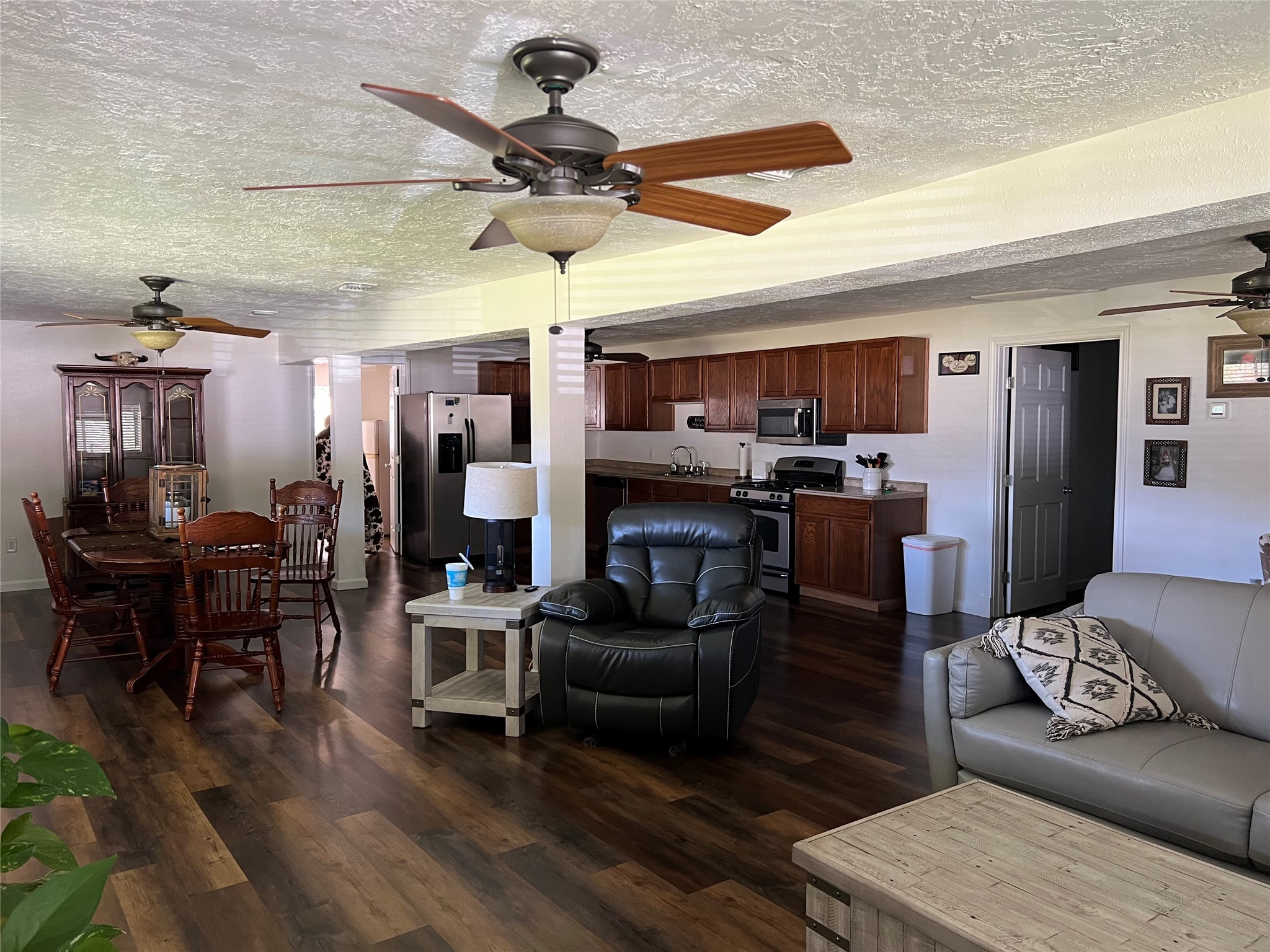 2723 Fm 1010 Road Property Photo 8