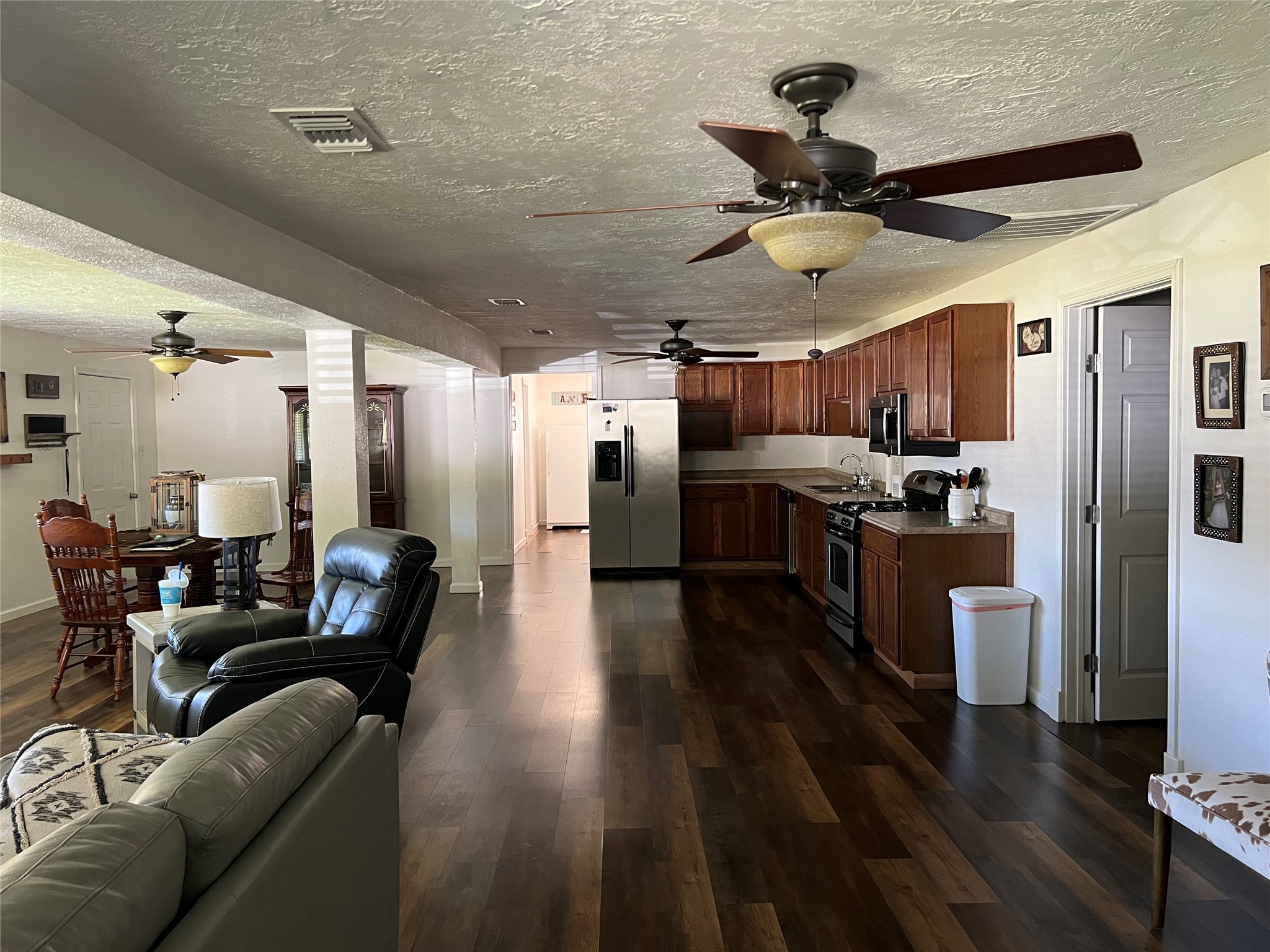 2723 Fm 1010 Road Property Photo 9