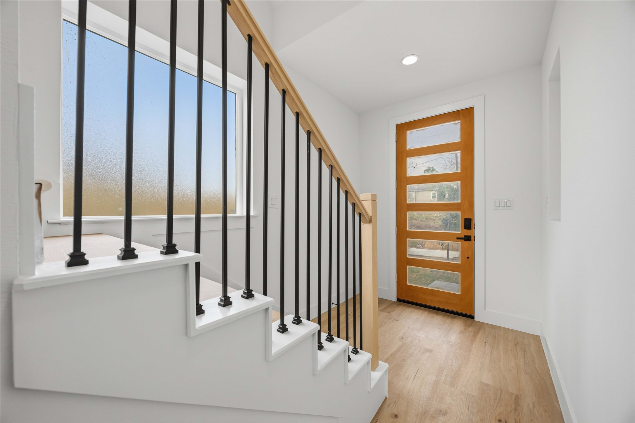 2010 Yates Street Property Photo 4