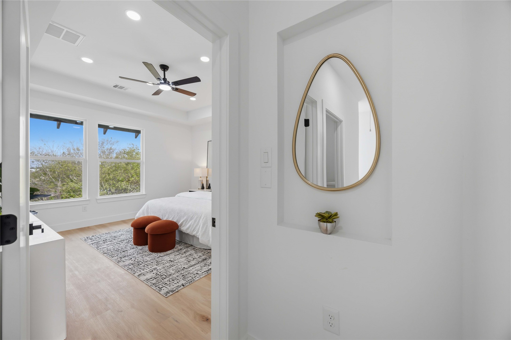 2010 Yates Street Property Photo 27