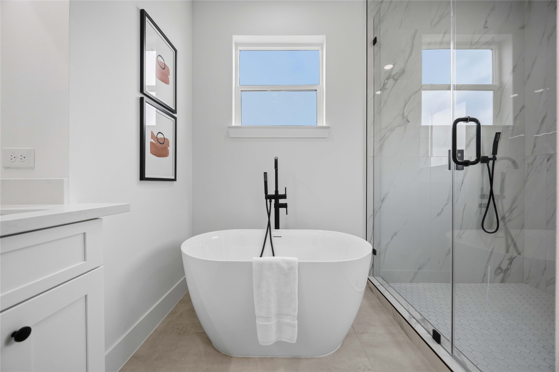 2010 Yates Street Property Photo 41