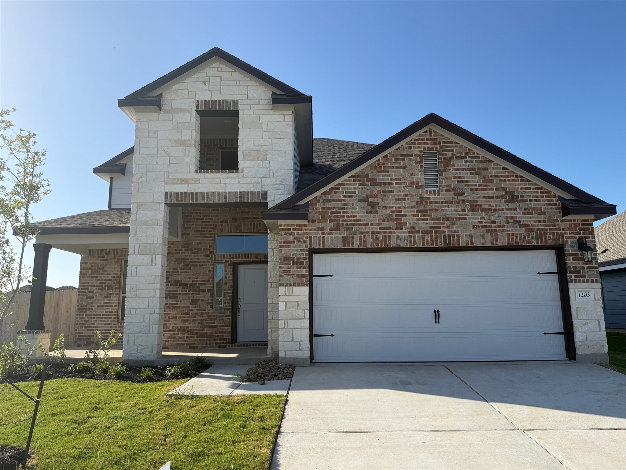 1203 Kennesaw Drive Property Photo 1