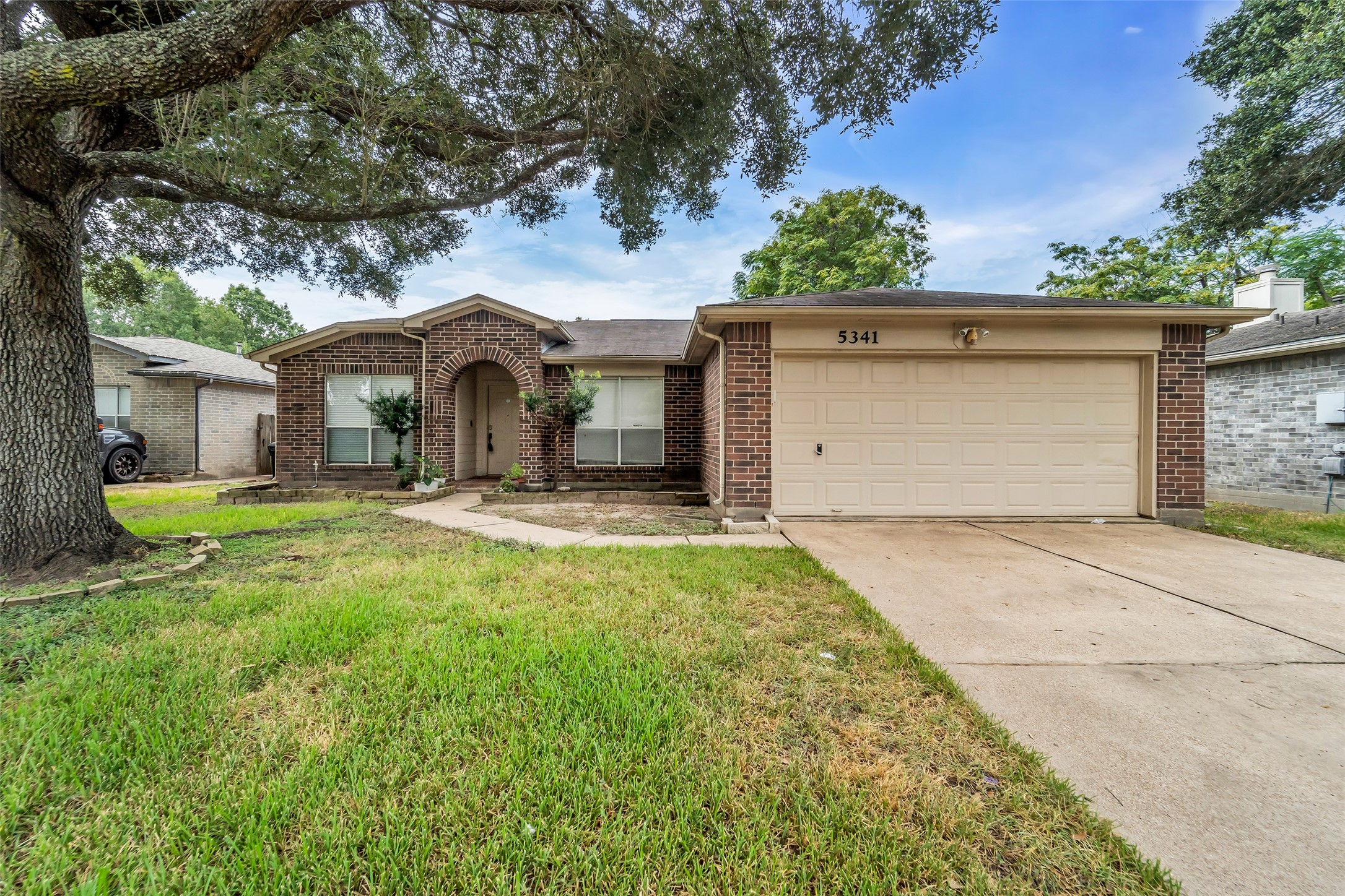 5341 Town Park Boulevard Property Photo 2