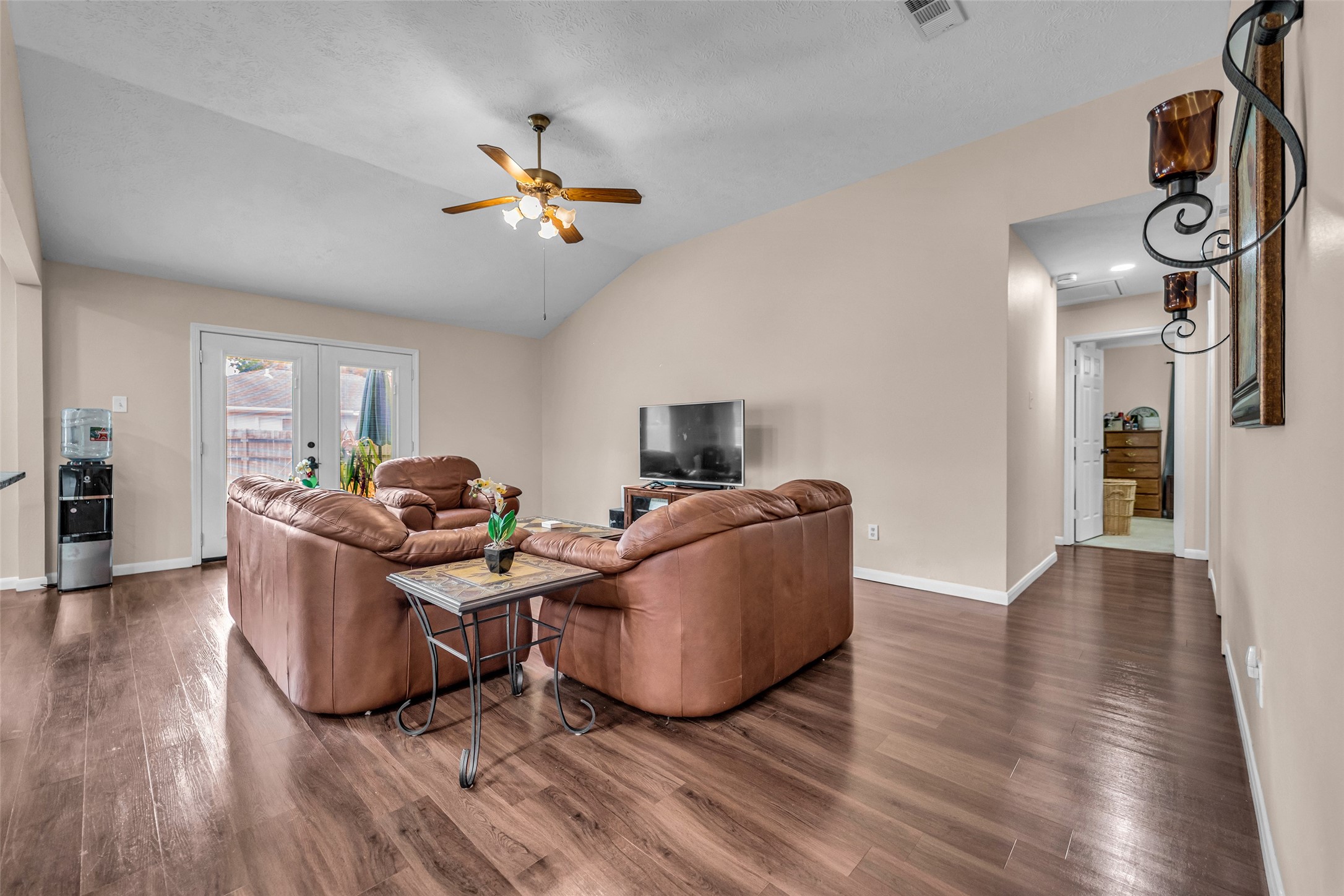 5341 Town Park Boulevard Property Photo 6