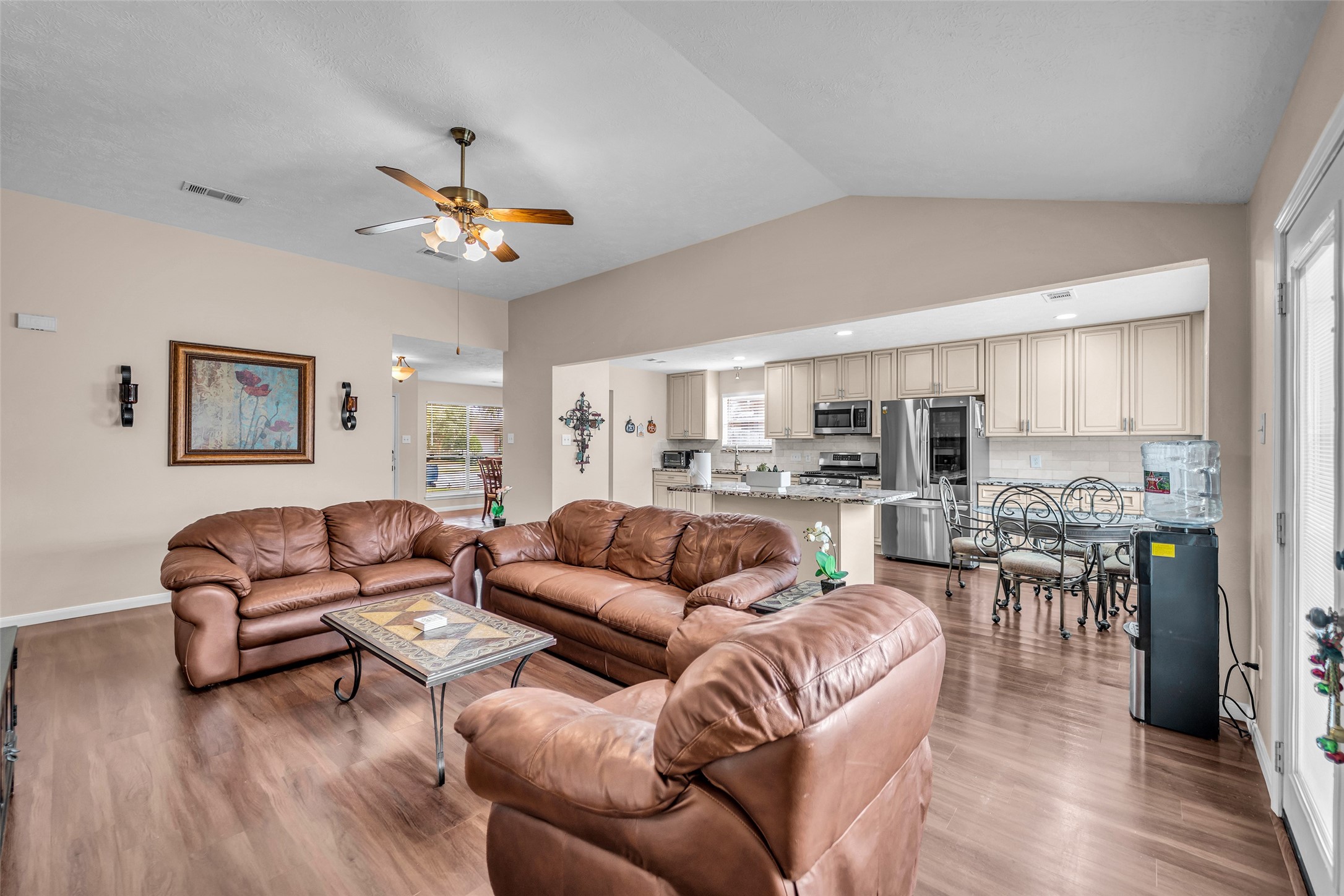 5341 Town Park Boulevard Property Photo 7