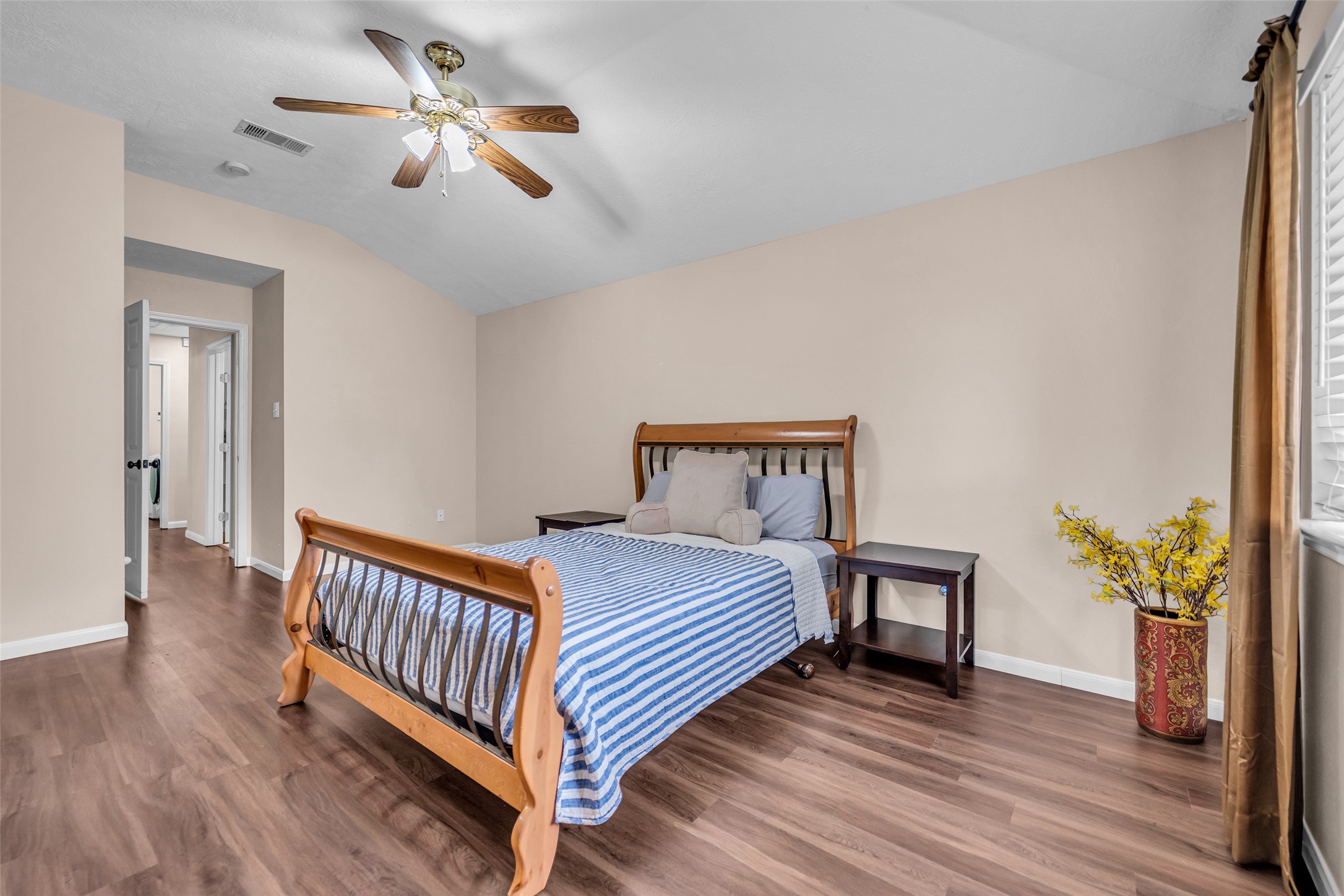 5341 Town Park Boulevard Property Photo 21