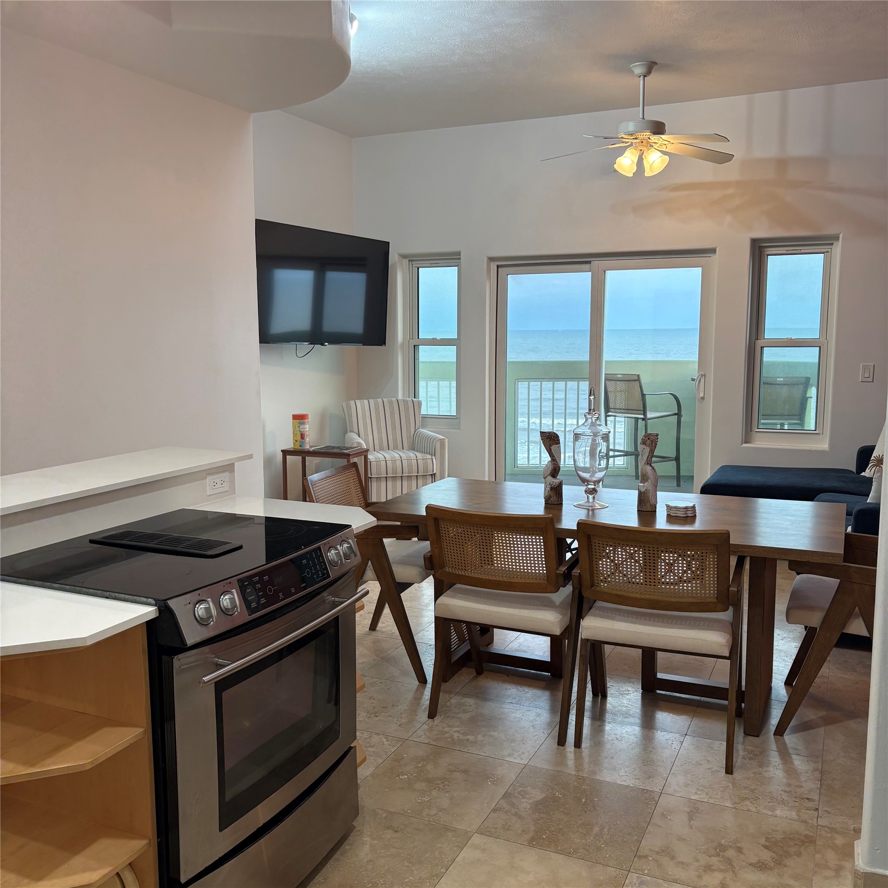 9420 Seawall Boulevard 605 Property Photo 4
