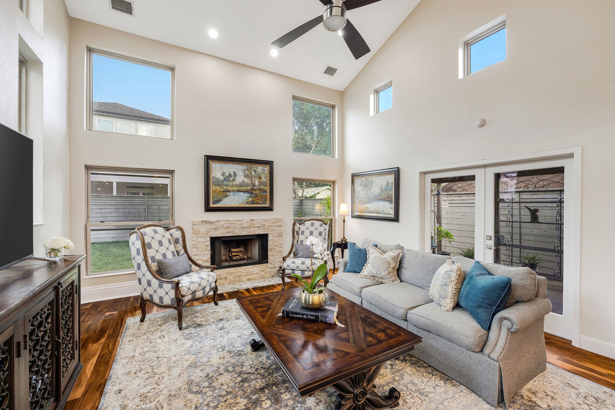 510 Birdsall Street Property Photo 12