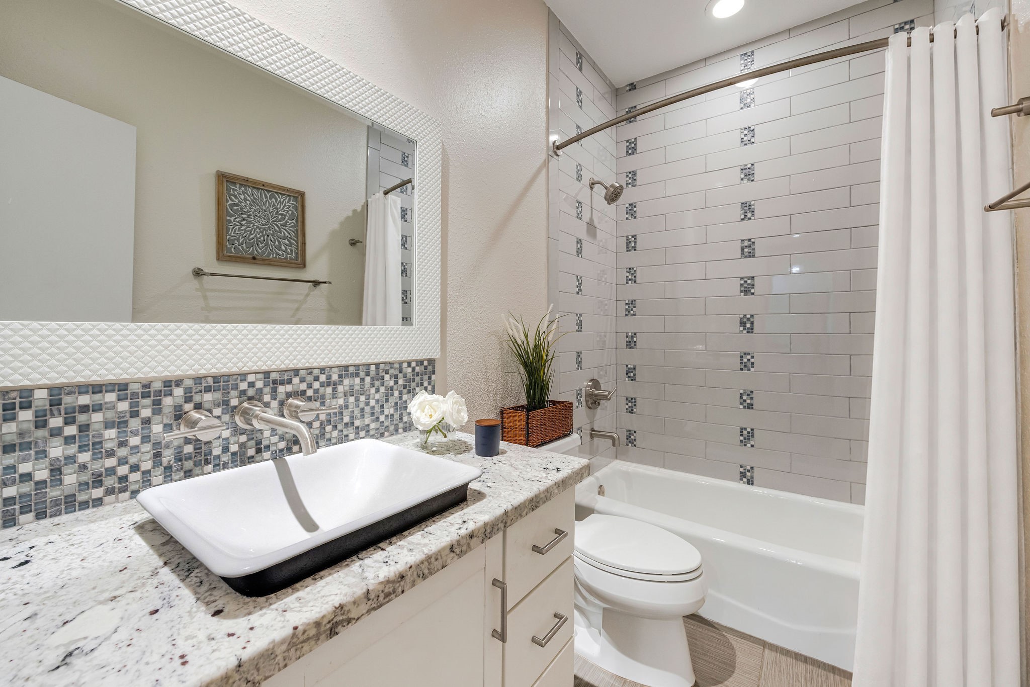 510 Birdsall Street Property Photo 23