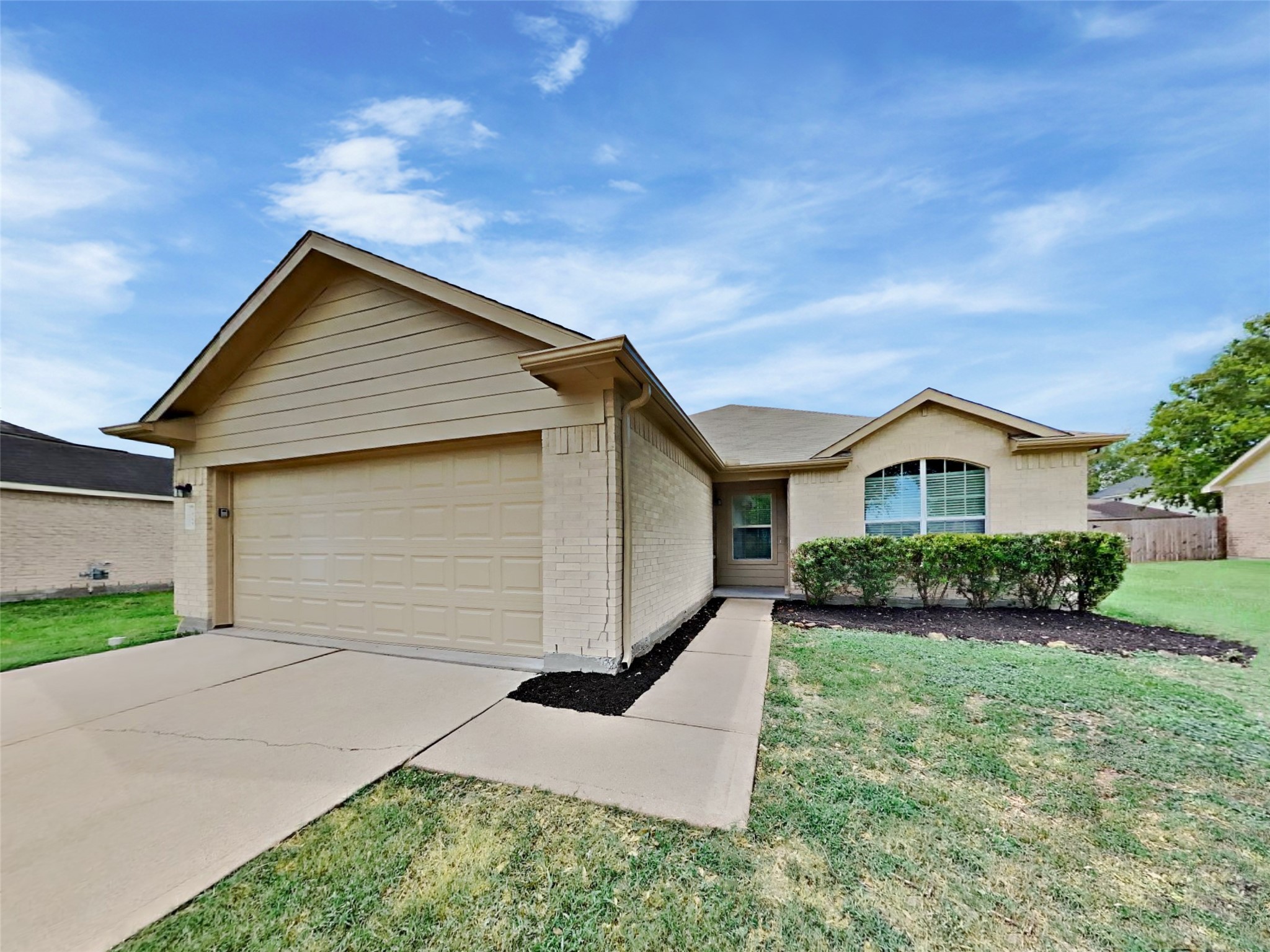 3906 Hawthorne Glen Court Property Photo 1