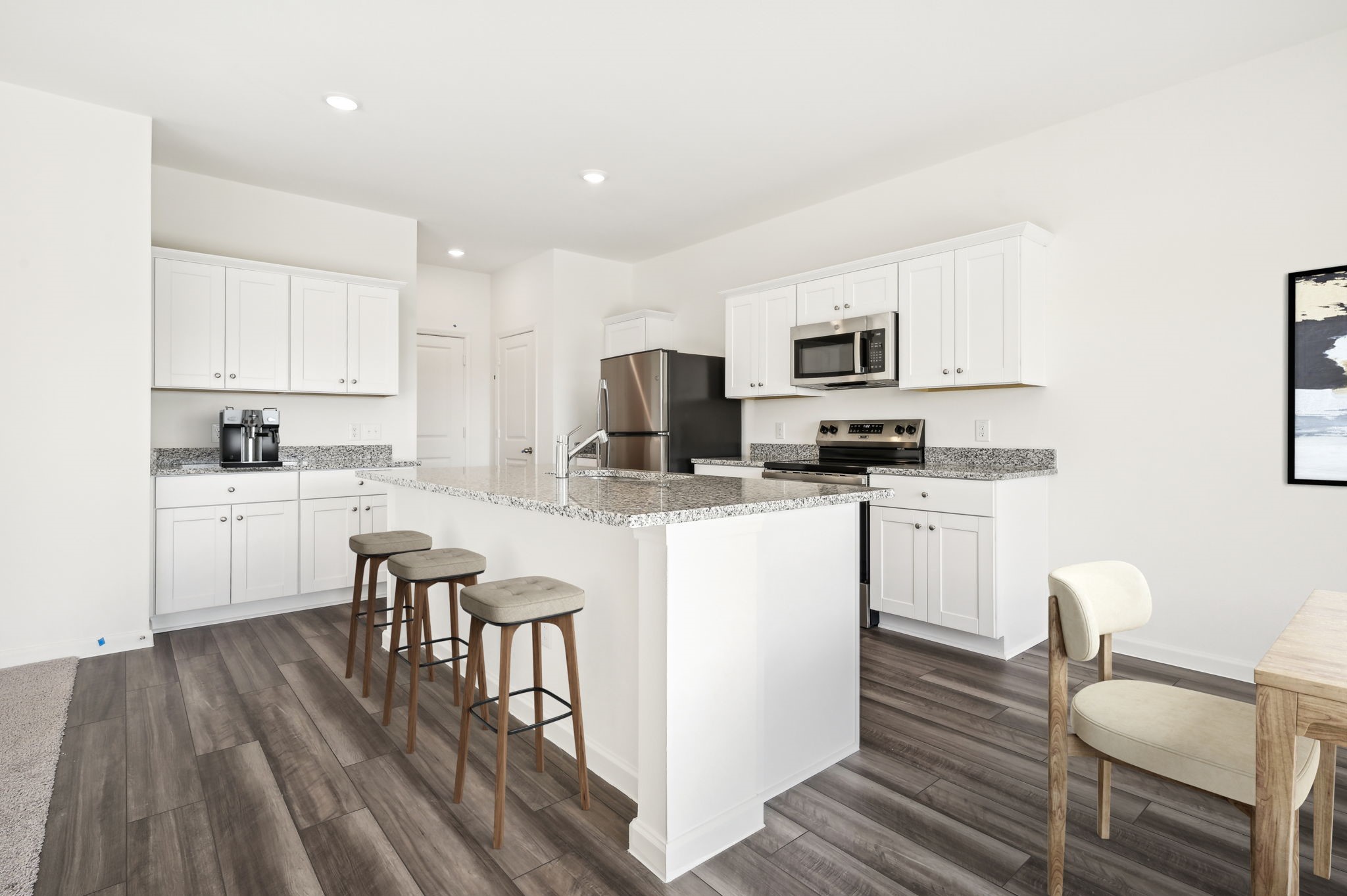 18613 Shauna Danielle Drive Property Photo 2