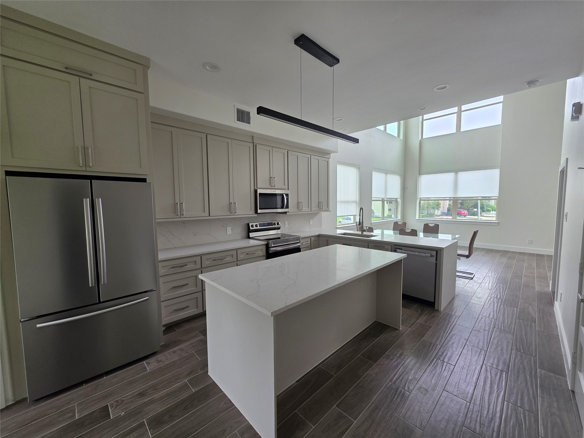 12255 Trail Hollow Drive Property Photo 4
