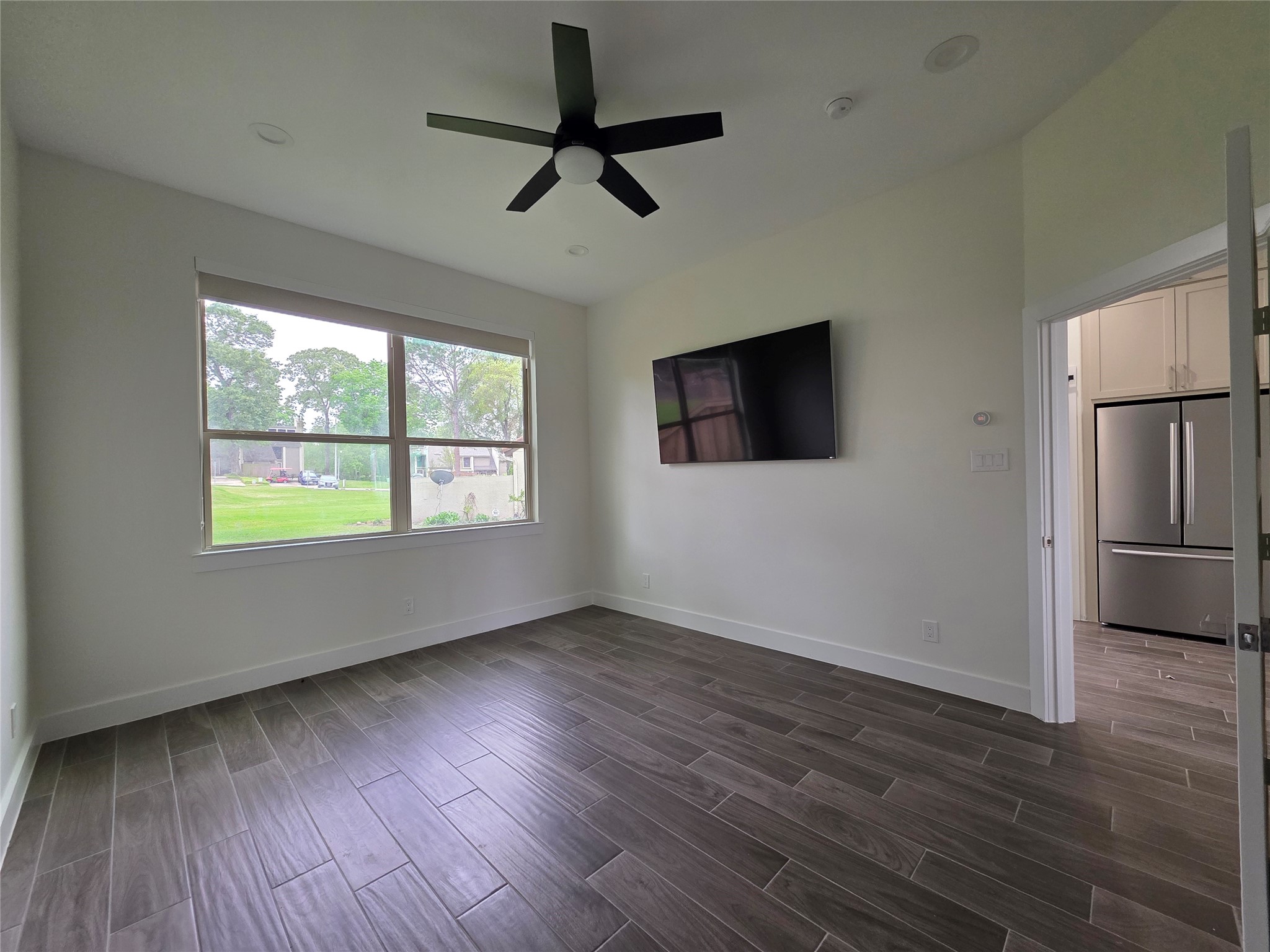 12255 Trail Hollow Drive Property Photo 8