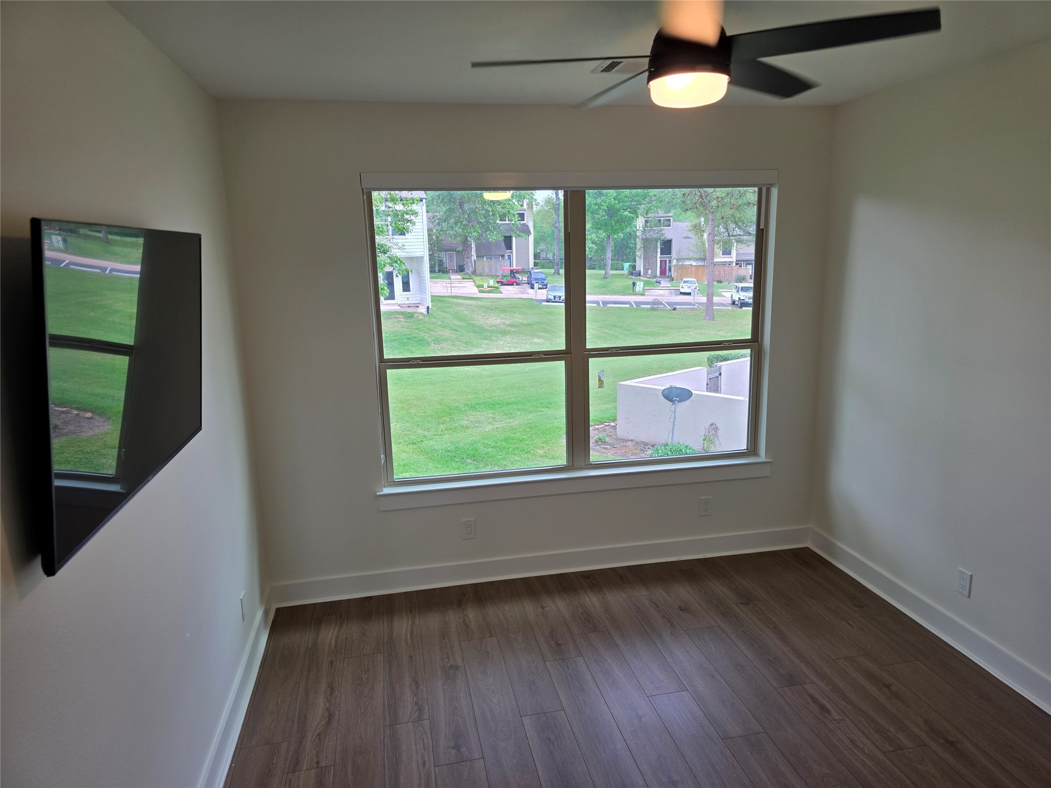 12255 Trail Hollow Drive Property Photo 17