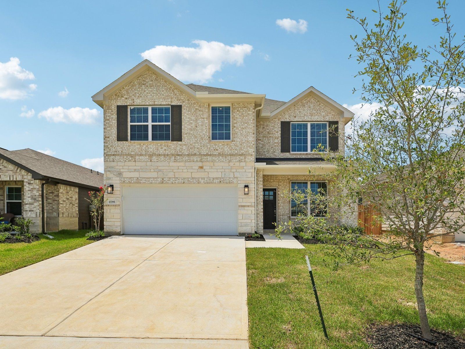 17795 Mill Manor Drive Property Photo 2