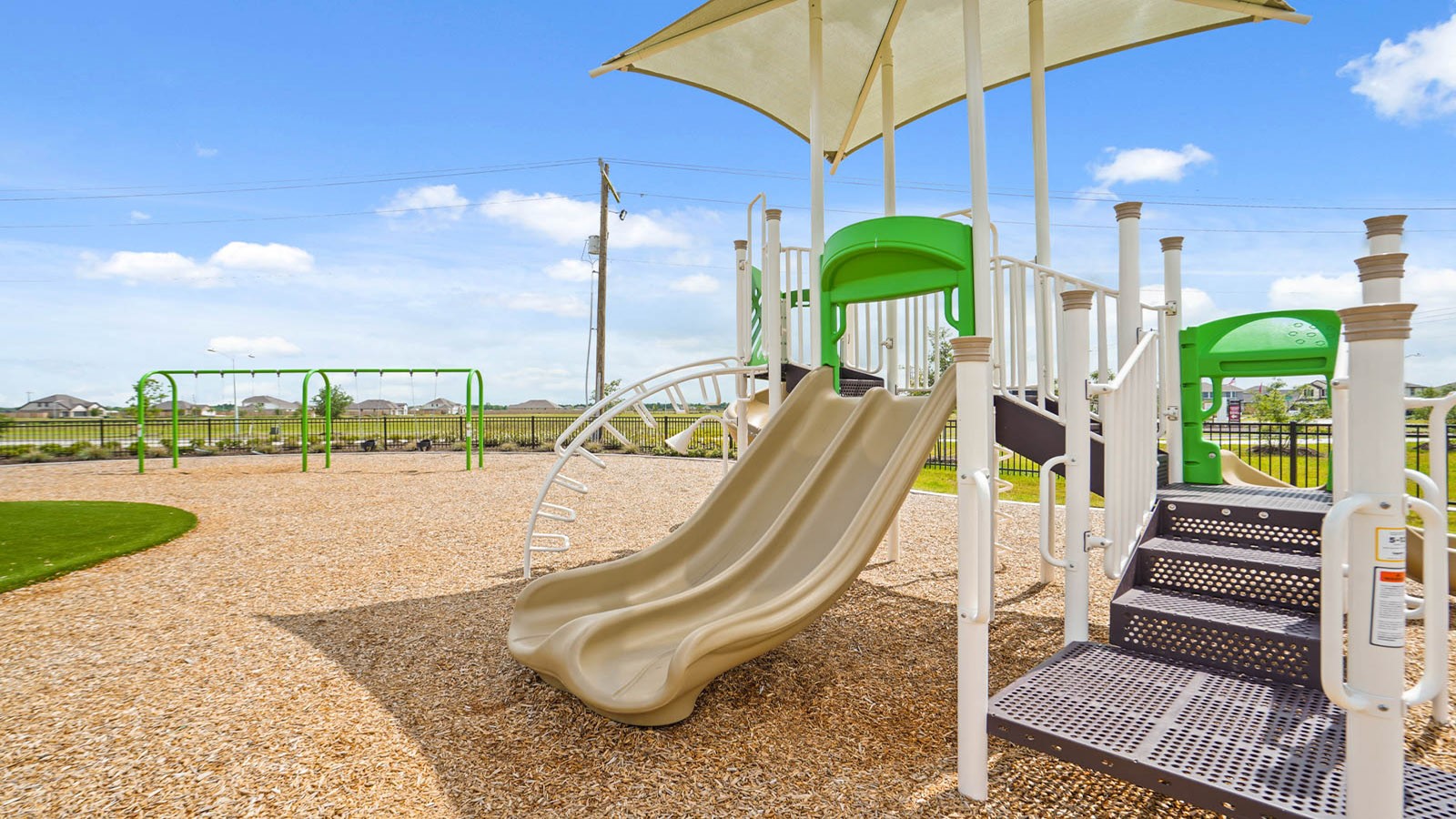 702 Daniels Lake Lane Property Photo 34