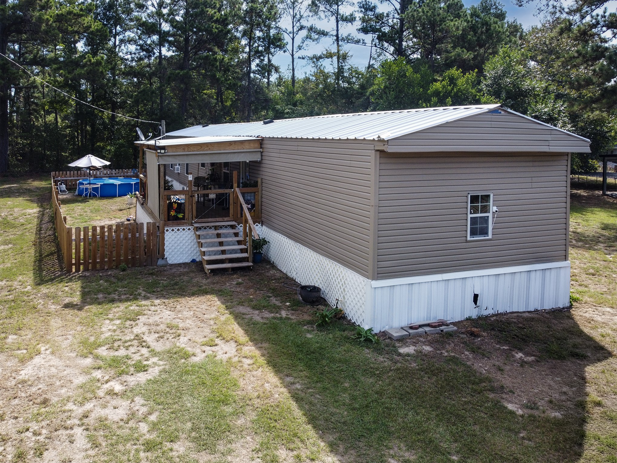 2761 Oak Trail Shores Drive Property Photo 1