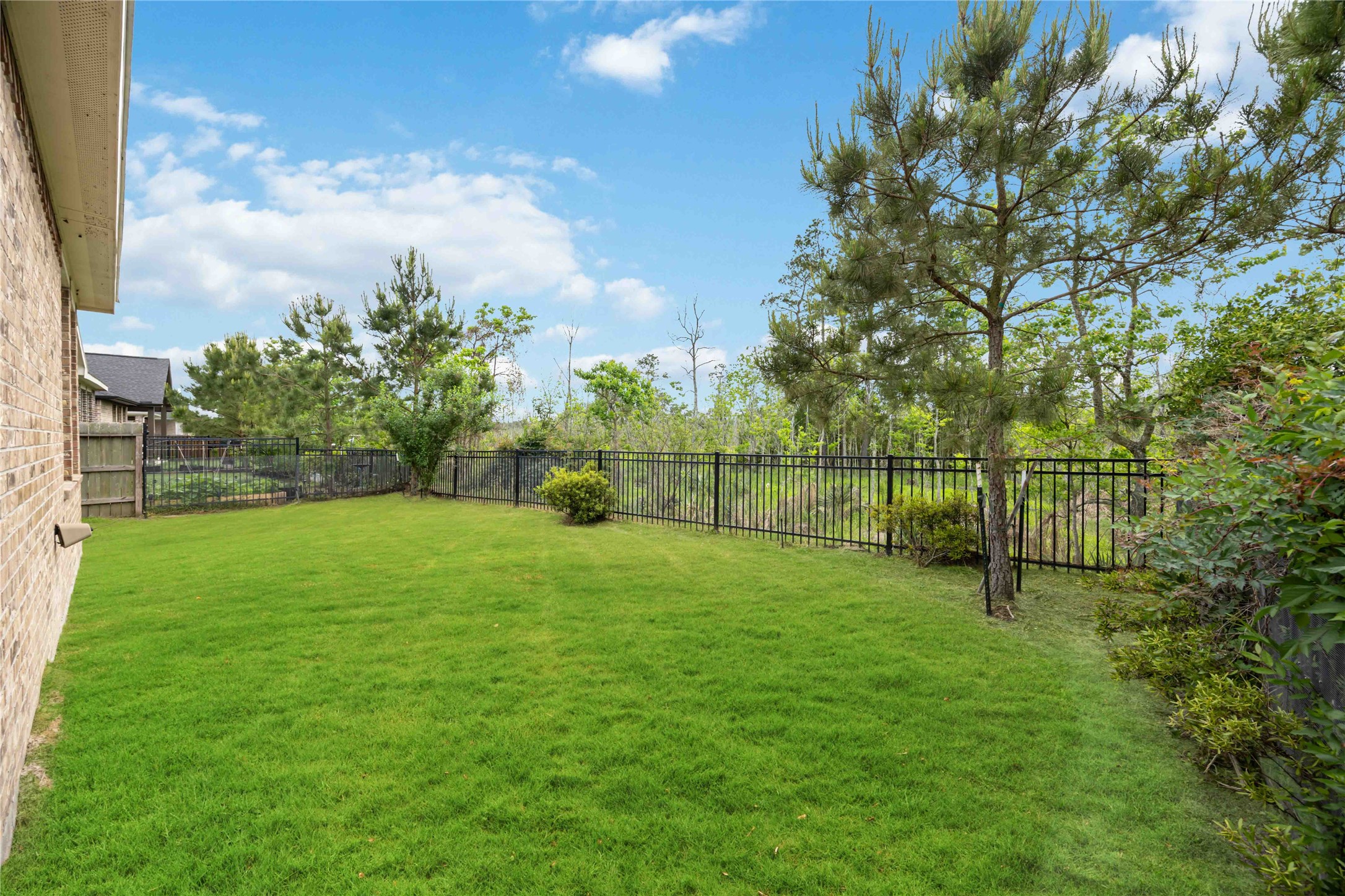 9816 Preserve Way Property Photo 17