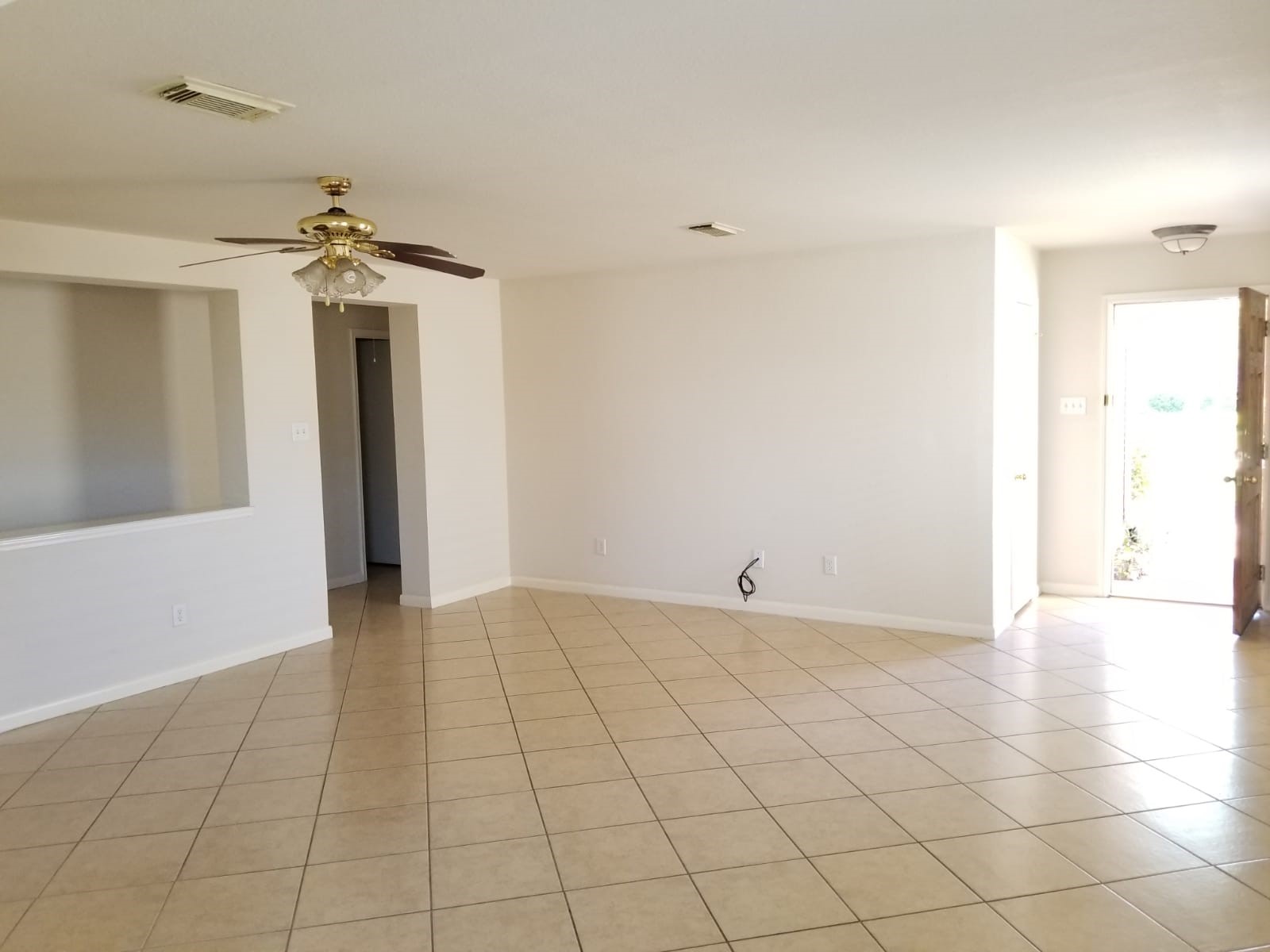 3526 Lexington Common Property Photo 4