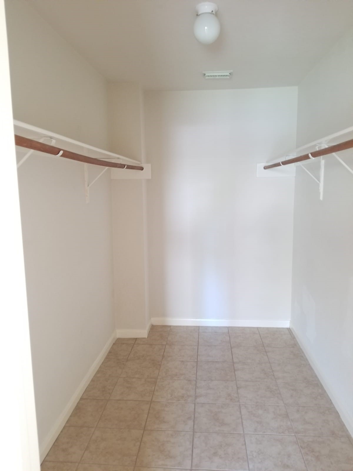 3526 Lexington Common Property Photo 12