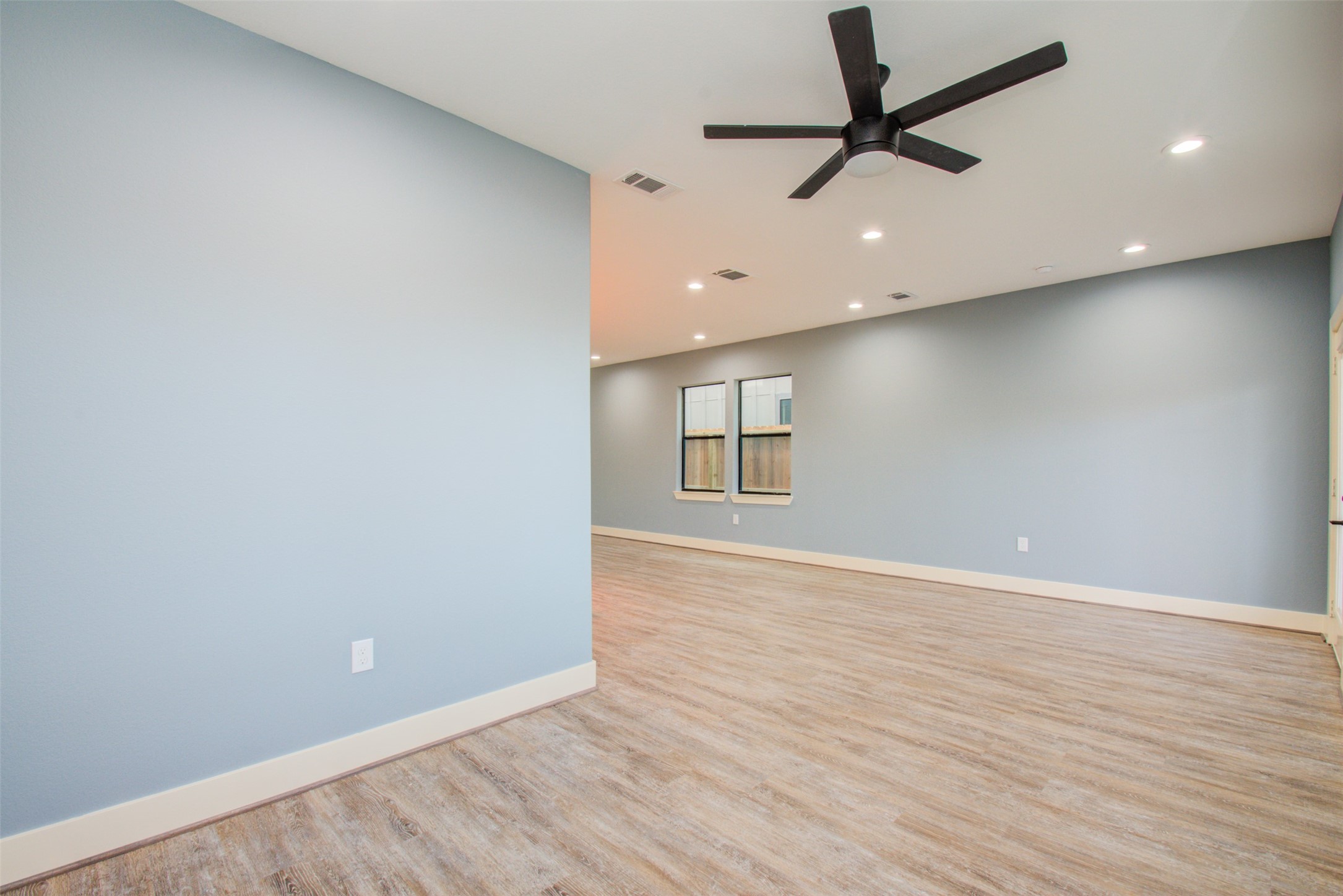 6627 Apollo Street Property Photo 20
