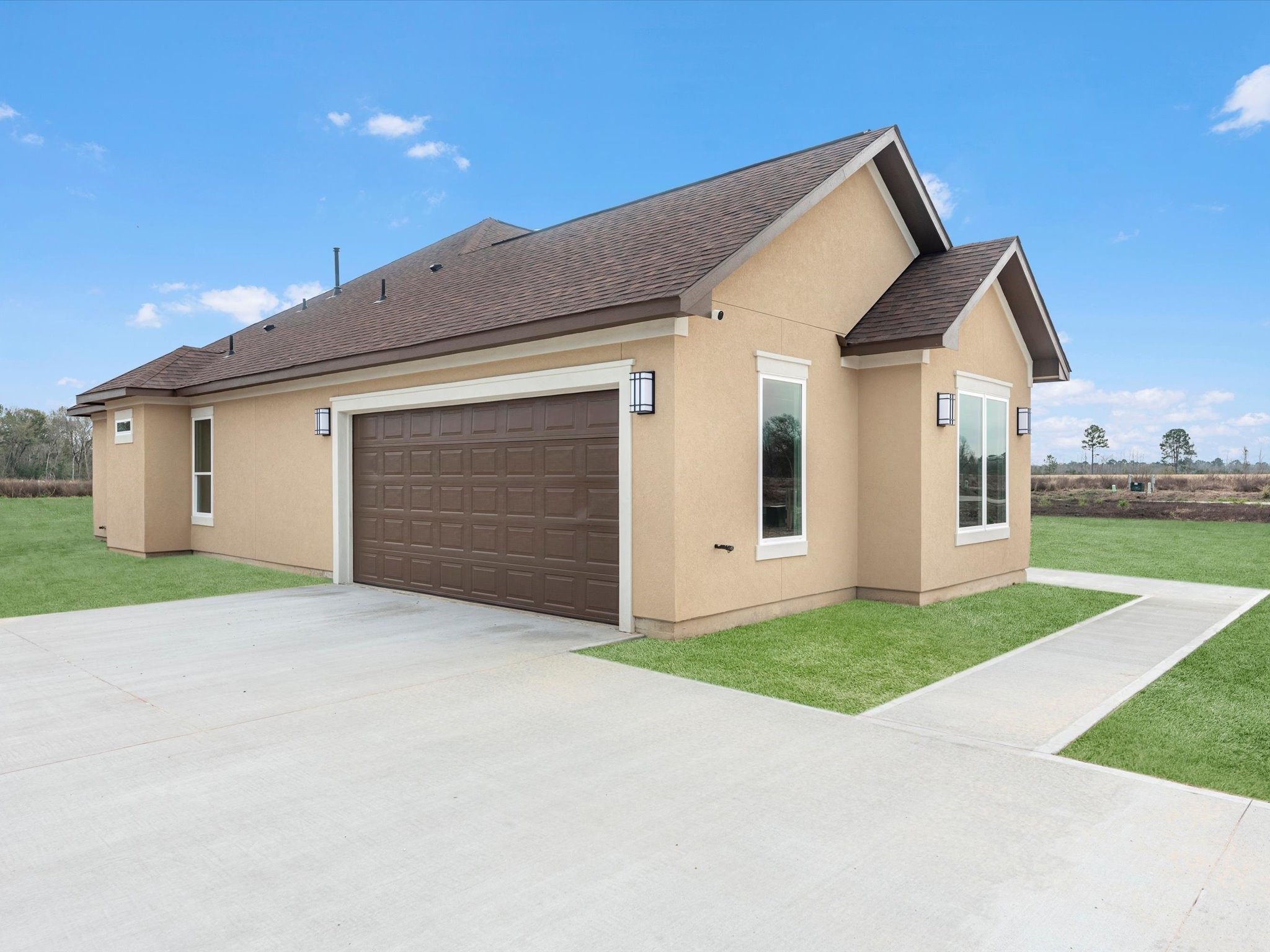 1902 Road 66116 Property Photo 4