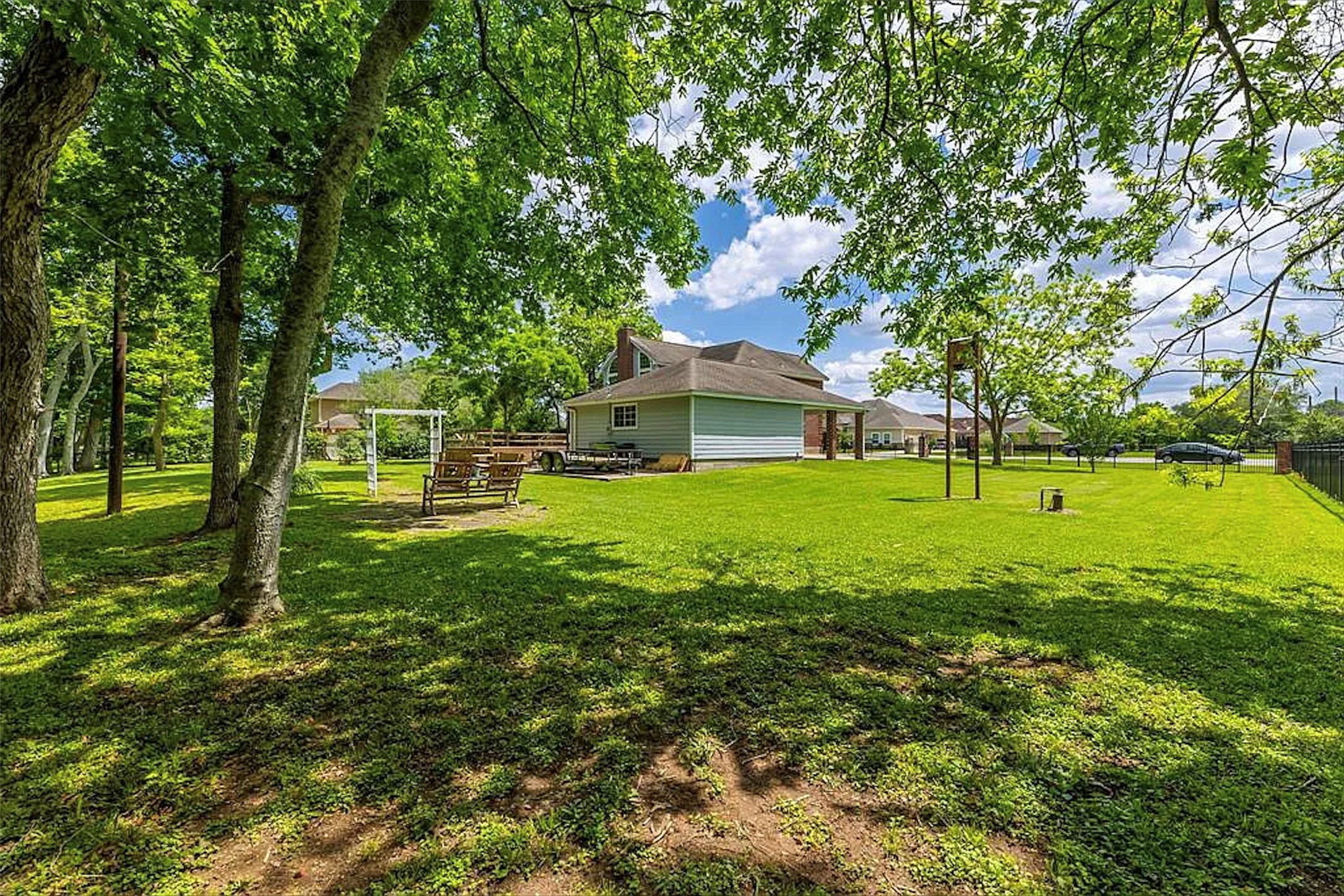 5434 Chinaberry Grove Property Photo 19
